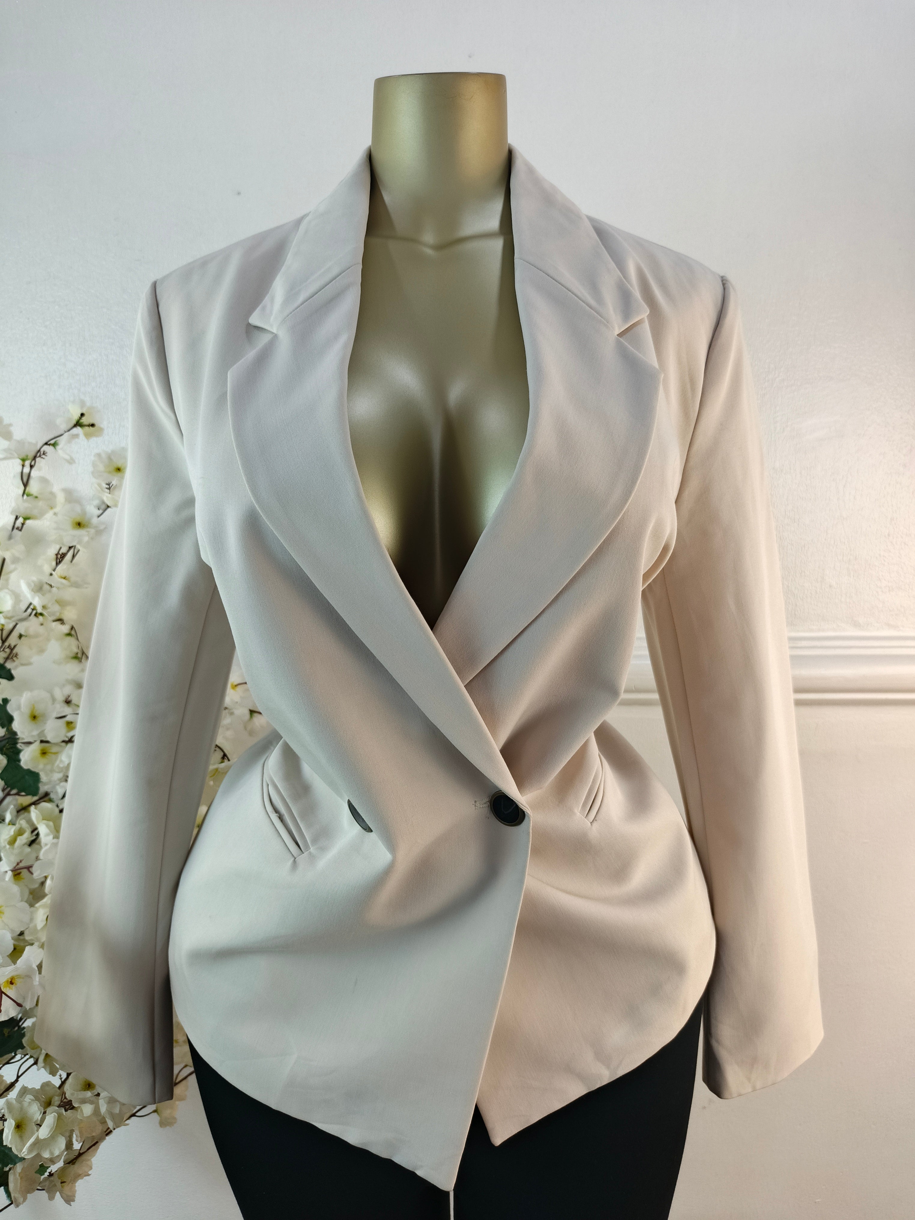 BLAZER UK SIZE 12 [LENGTH 29 INCHES]