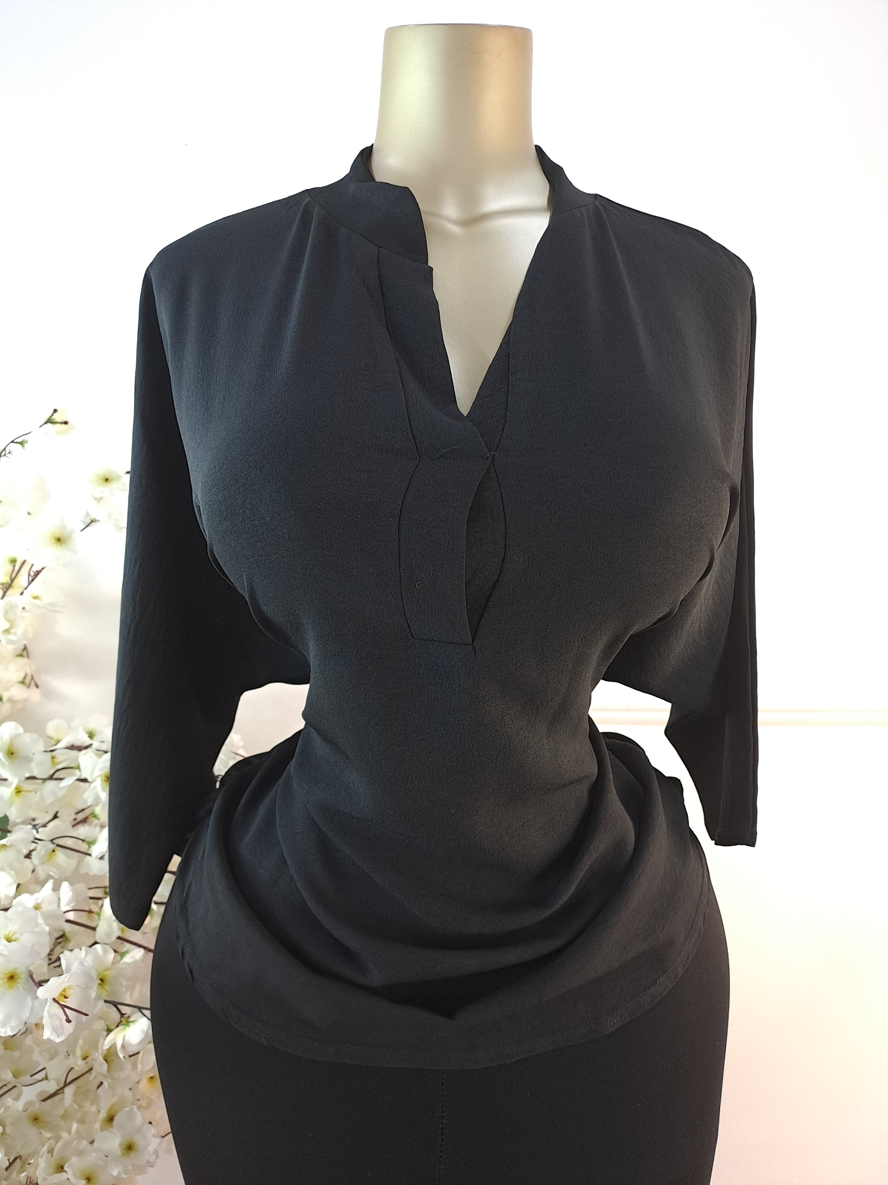 TOP UK SIZE 18