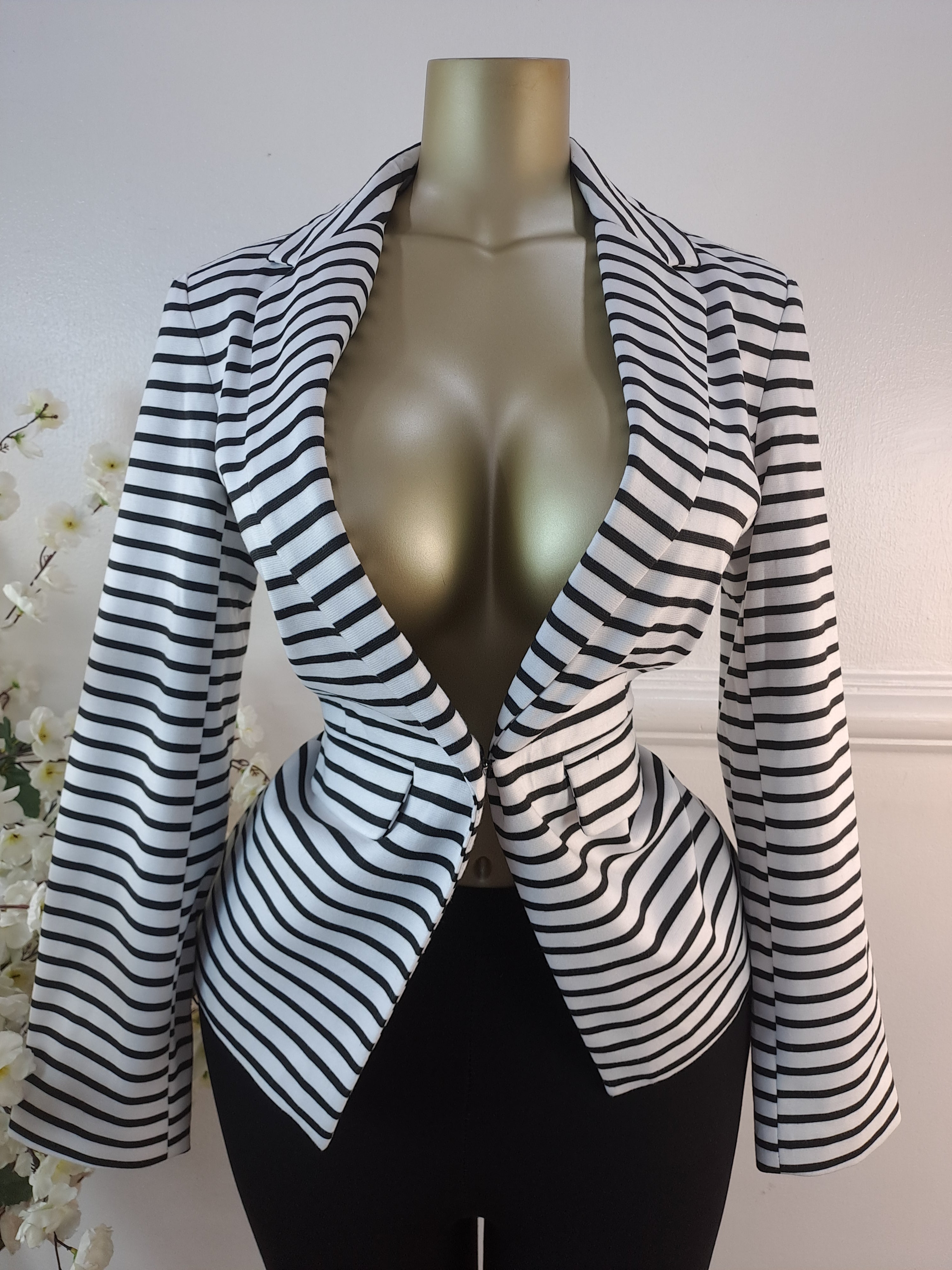 ET VOUS UK SIZE 12 [LENGTH 26 INCHES]