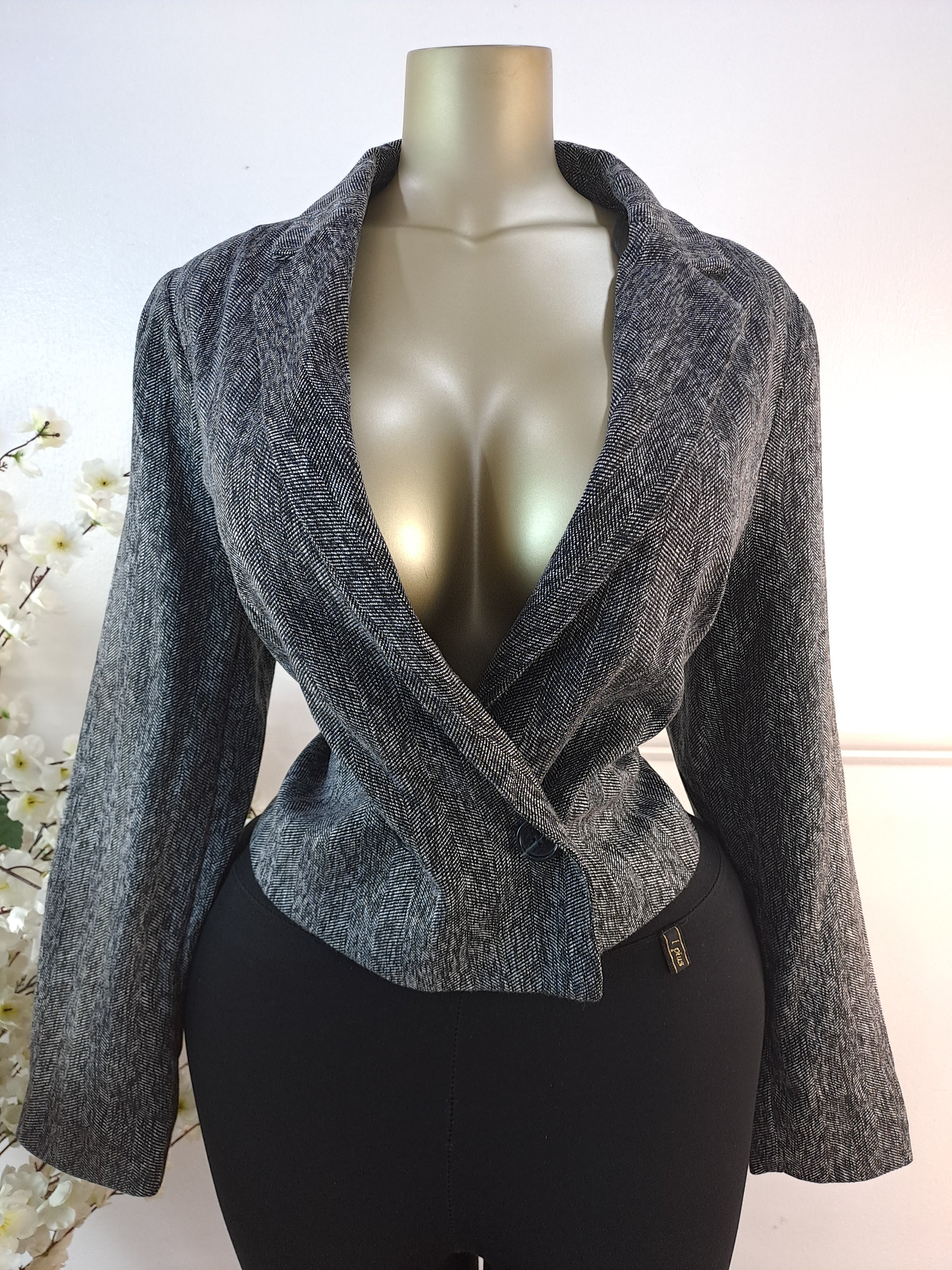 F&F UK SIZE 14 [LENGTH 23 INCHES]