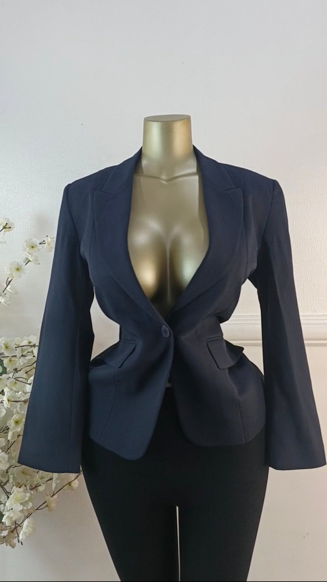 BLAZER UK SIZE 10 [LENGTH 27 INCHES]
