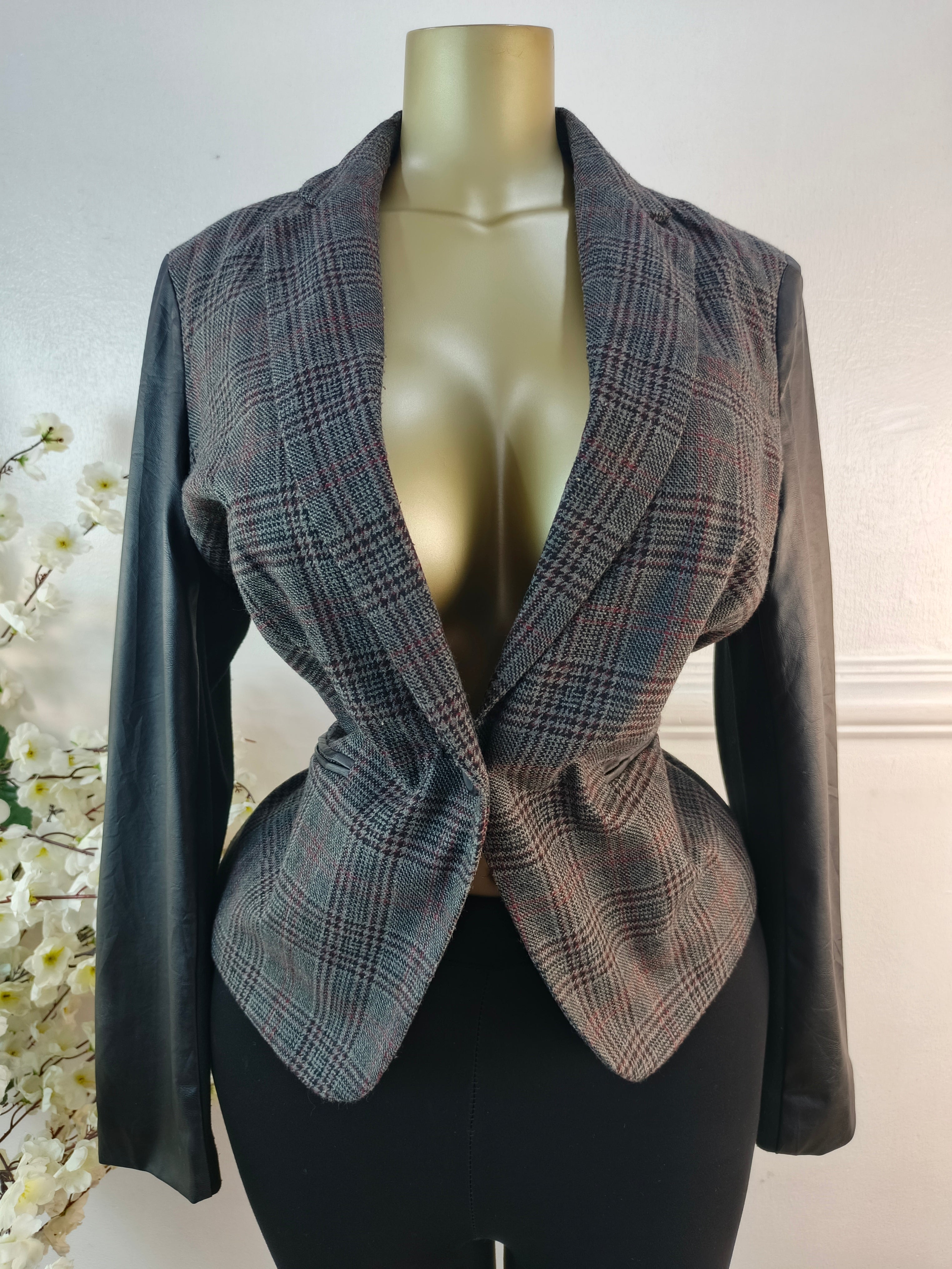 F&F UK SIZE 14 [LENGTH 25 INCHES]