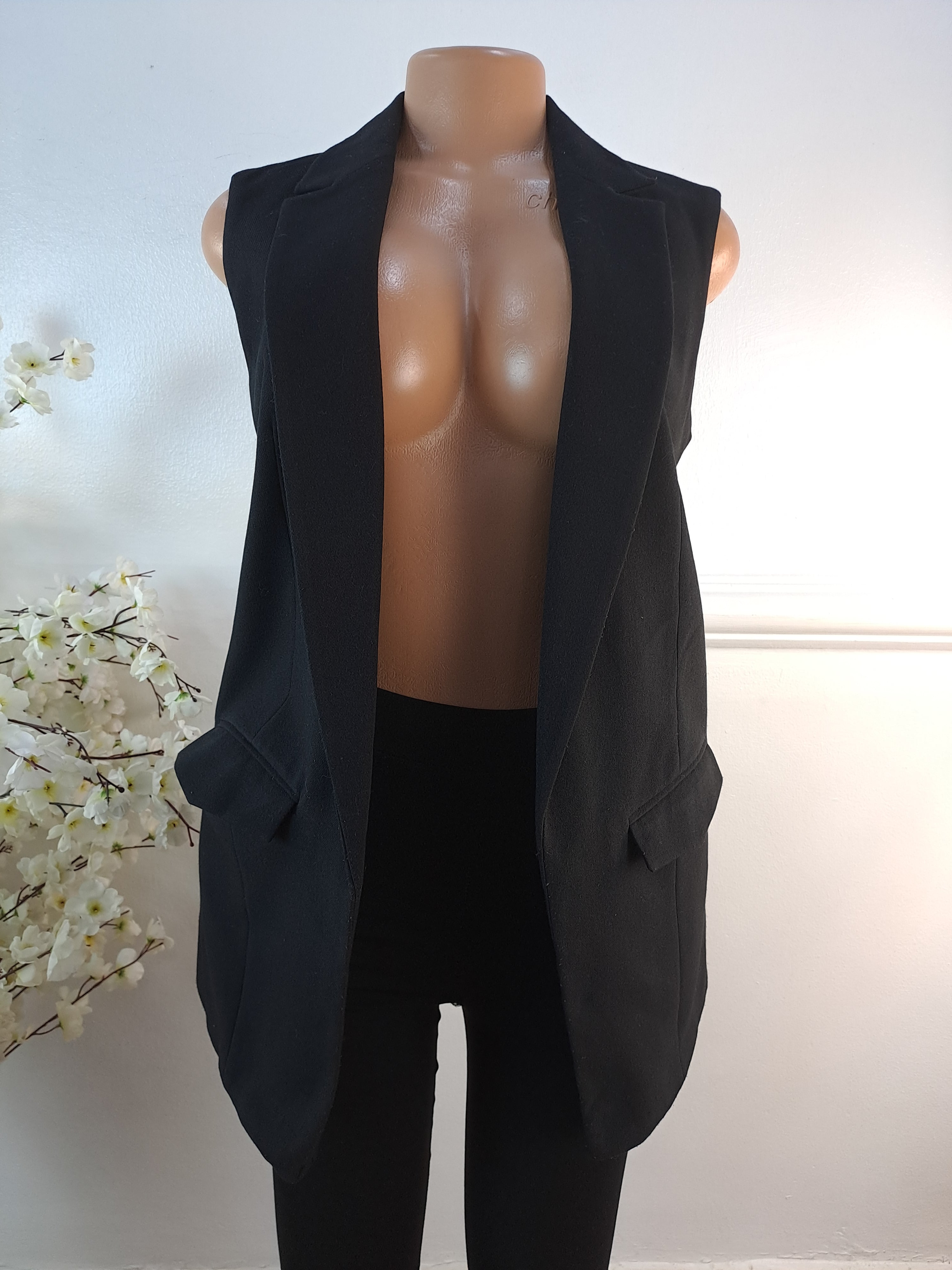TOPSHOP UK SIZE 12 [LENGTH 31 INCHES]