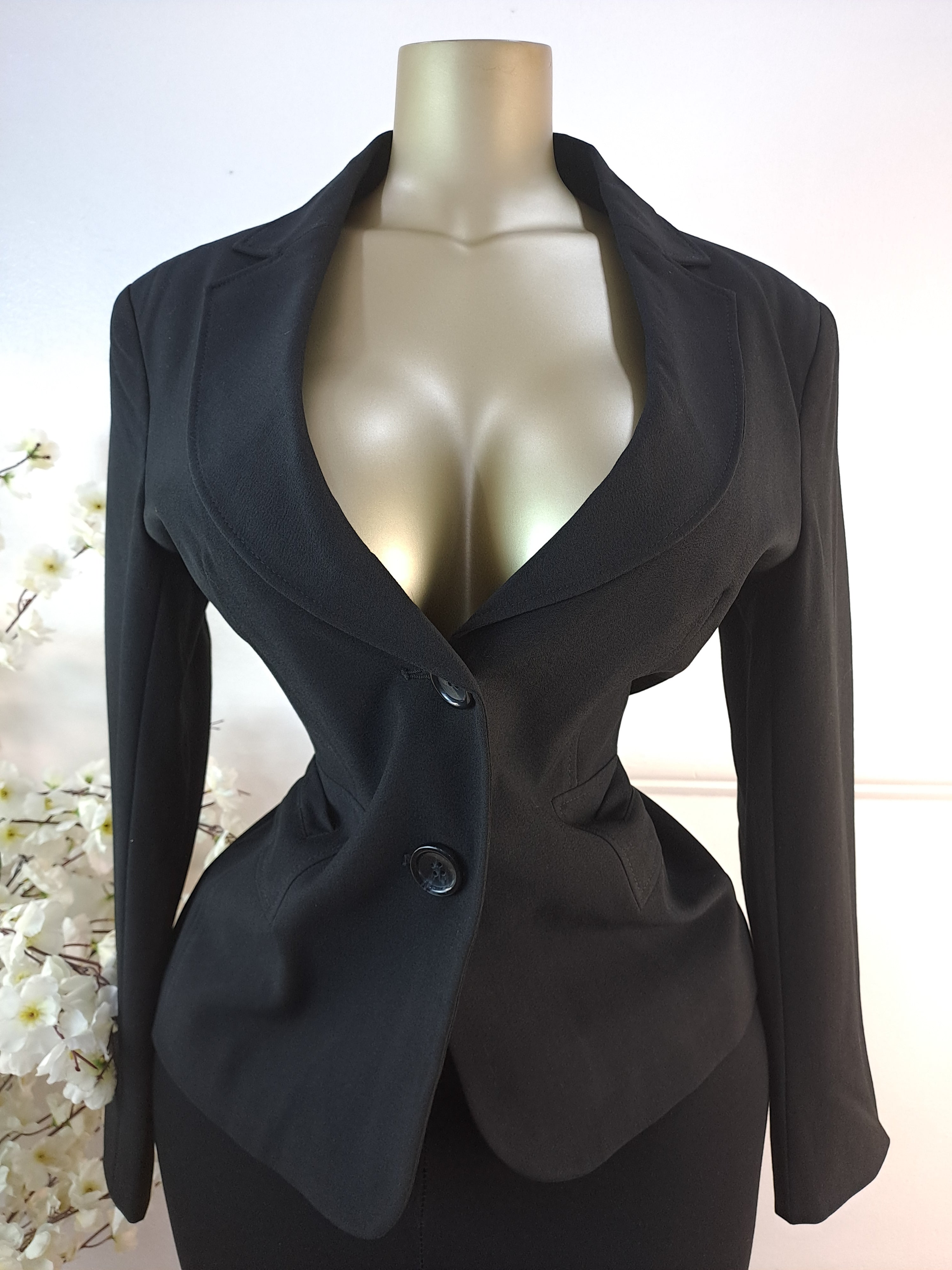 AUTONOMY UK SIZE 12 [LENGTH 26 INCHES]