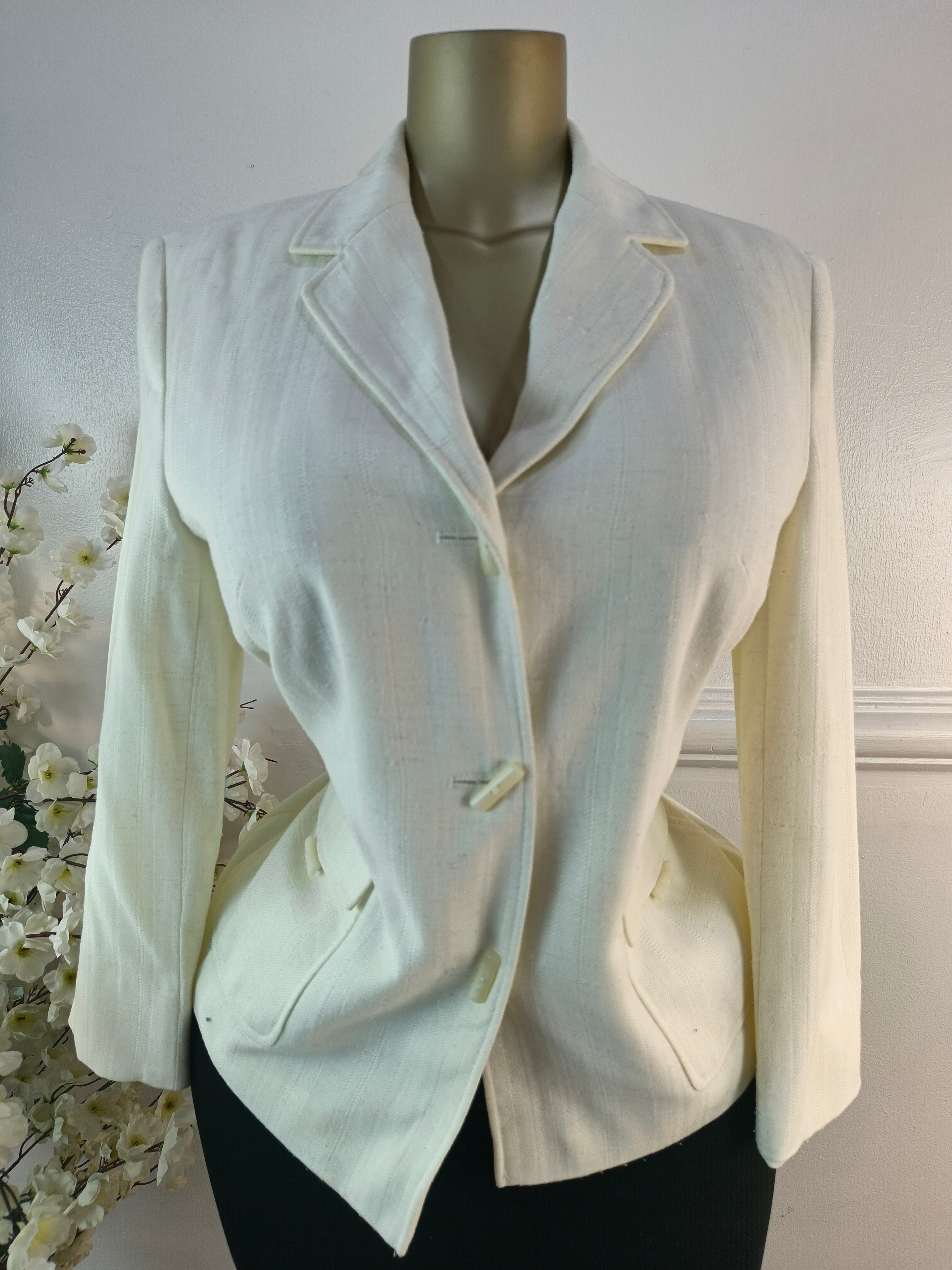 BLAZER UK SIZE 12 [LENGTH 26 INCHES]