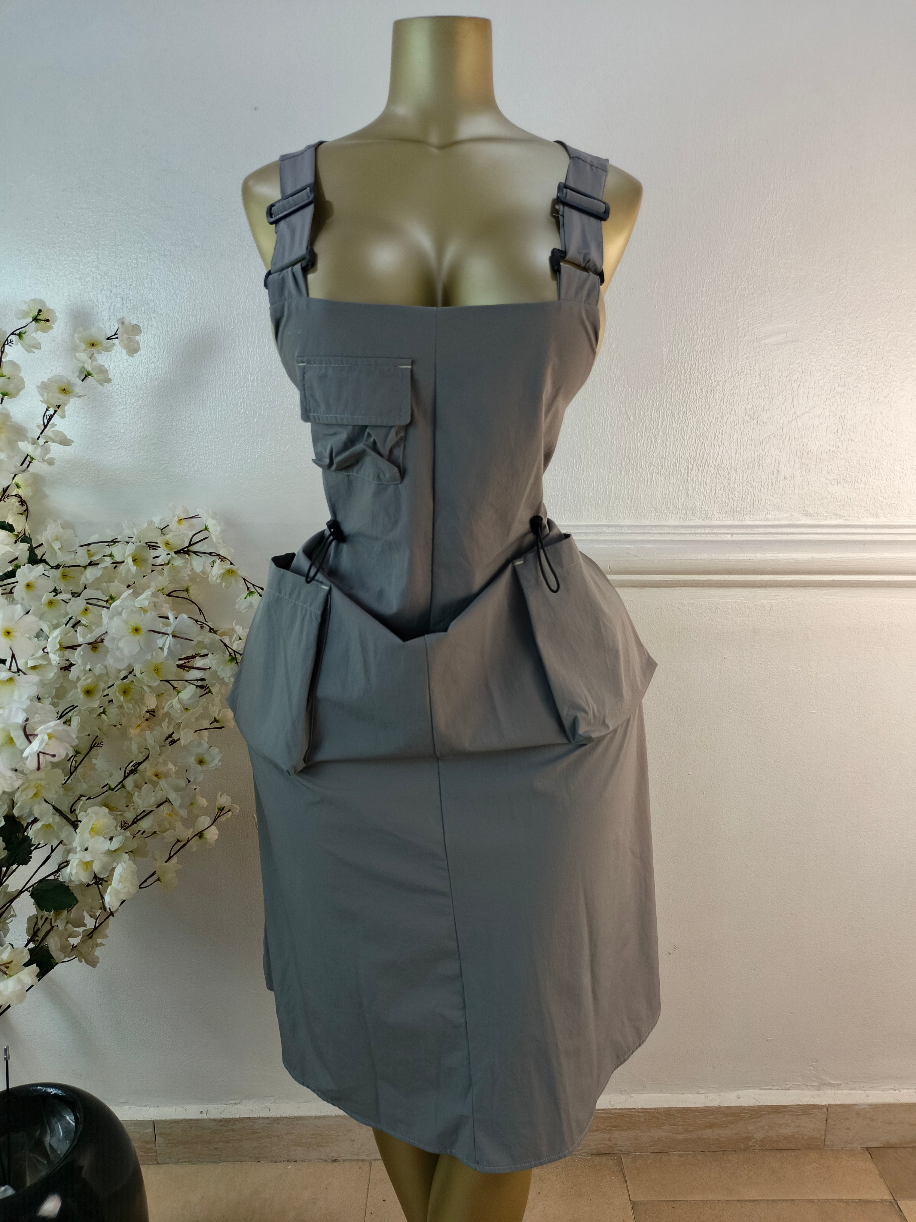 DRESS UK SIZE 10 [LENGTH 45 INCHES]