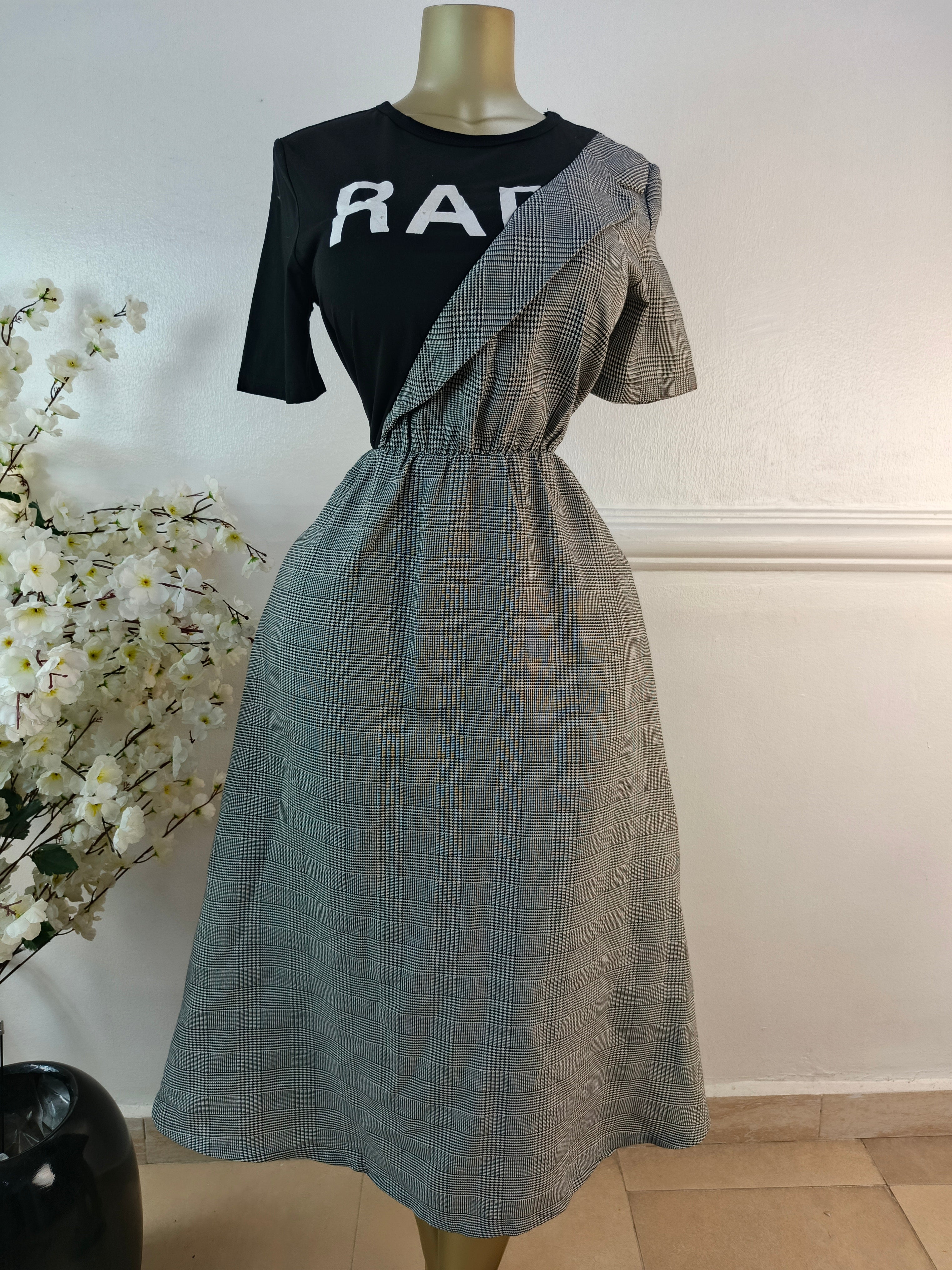 SHEIN UK SIZE 10 [LENGTH 50 INCHES]
