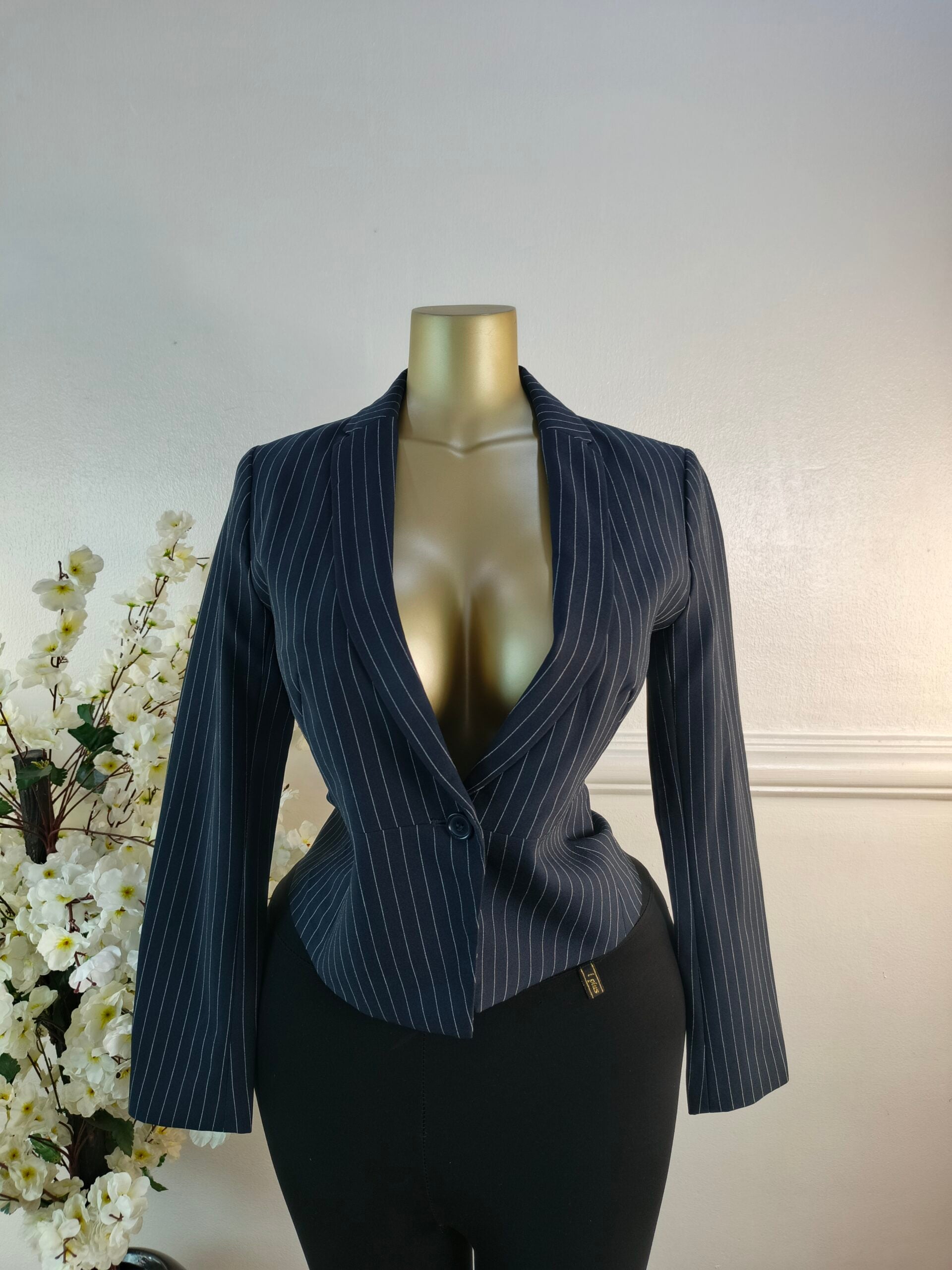 M&amp;S WOMAN UK SIZE 6 [LENGTH 23 INCHES, NAVY BLUE] image 0