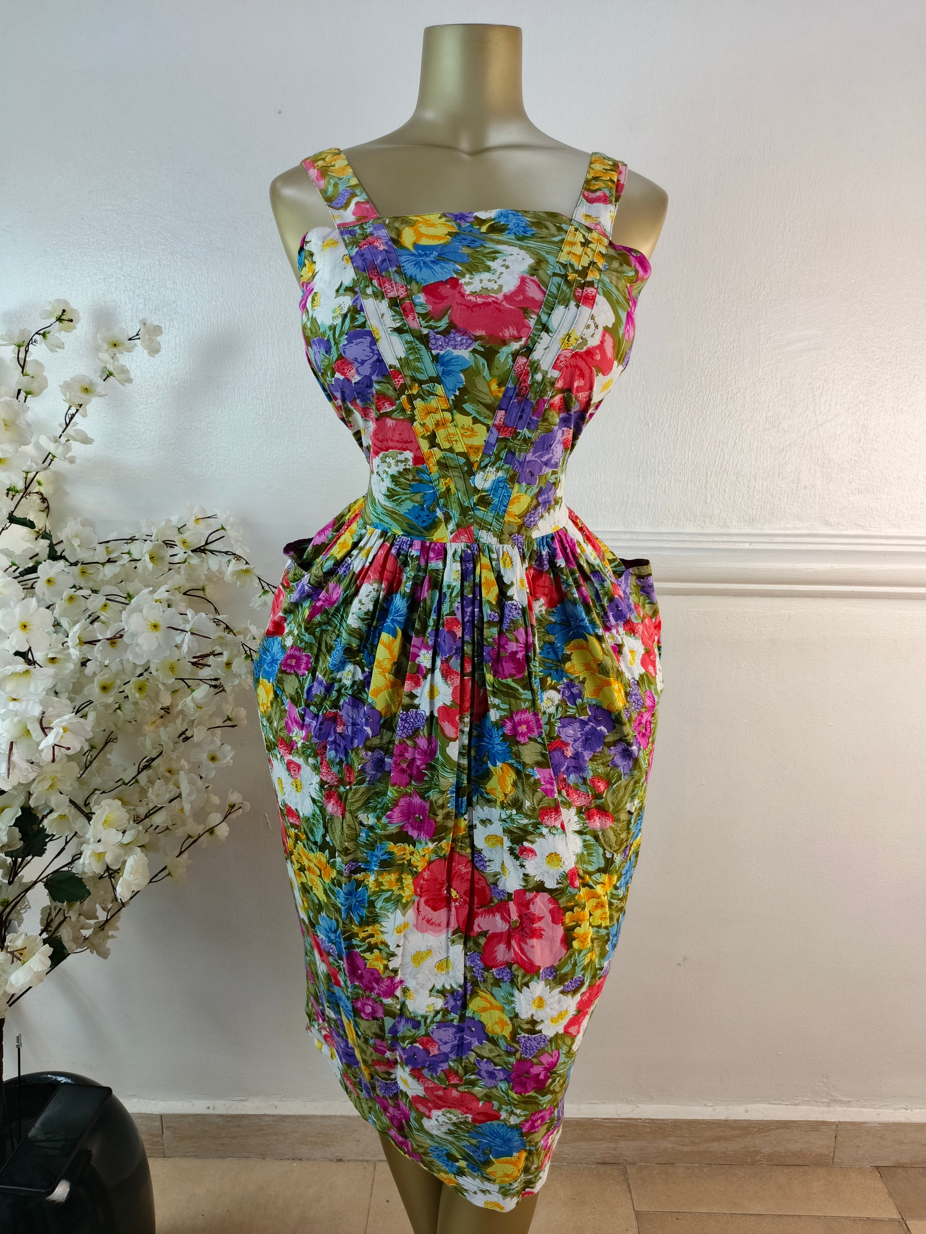DRESS UK SIZE 8 [LENGTH 46 INCHES]