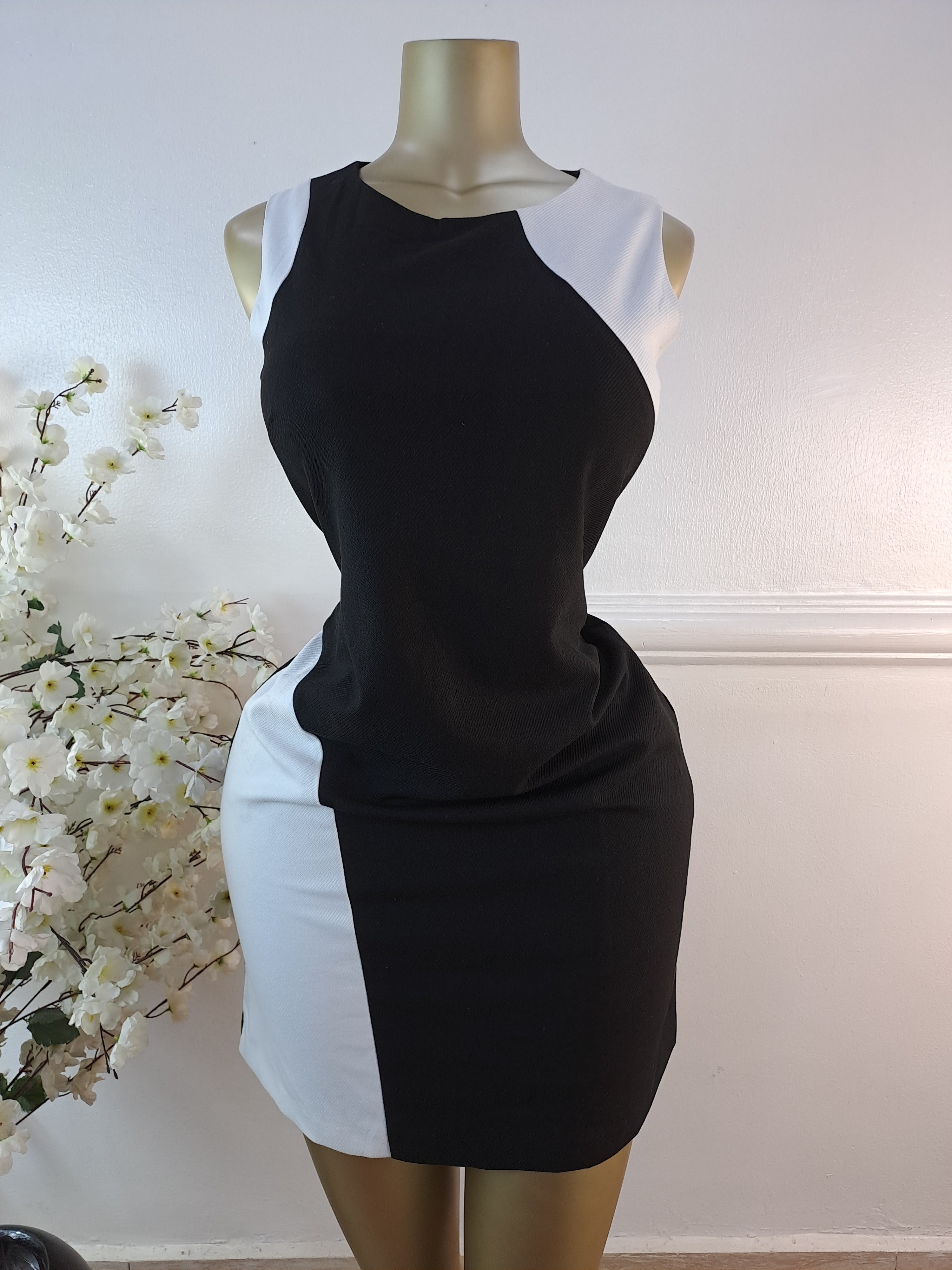 F&F UK SIZE 10 [LENGTH 37 INCHES]