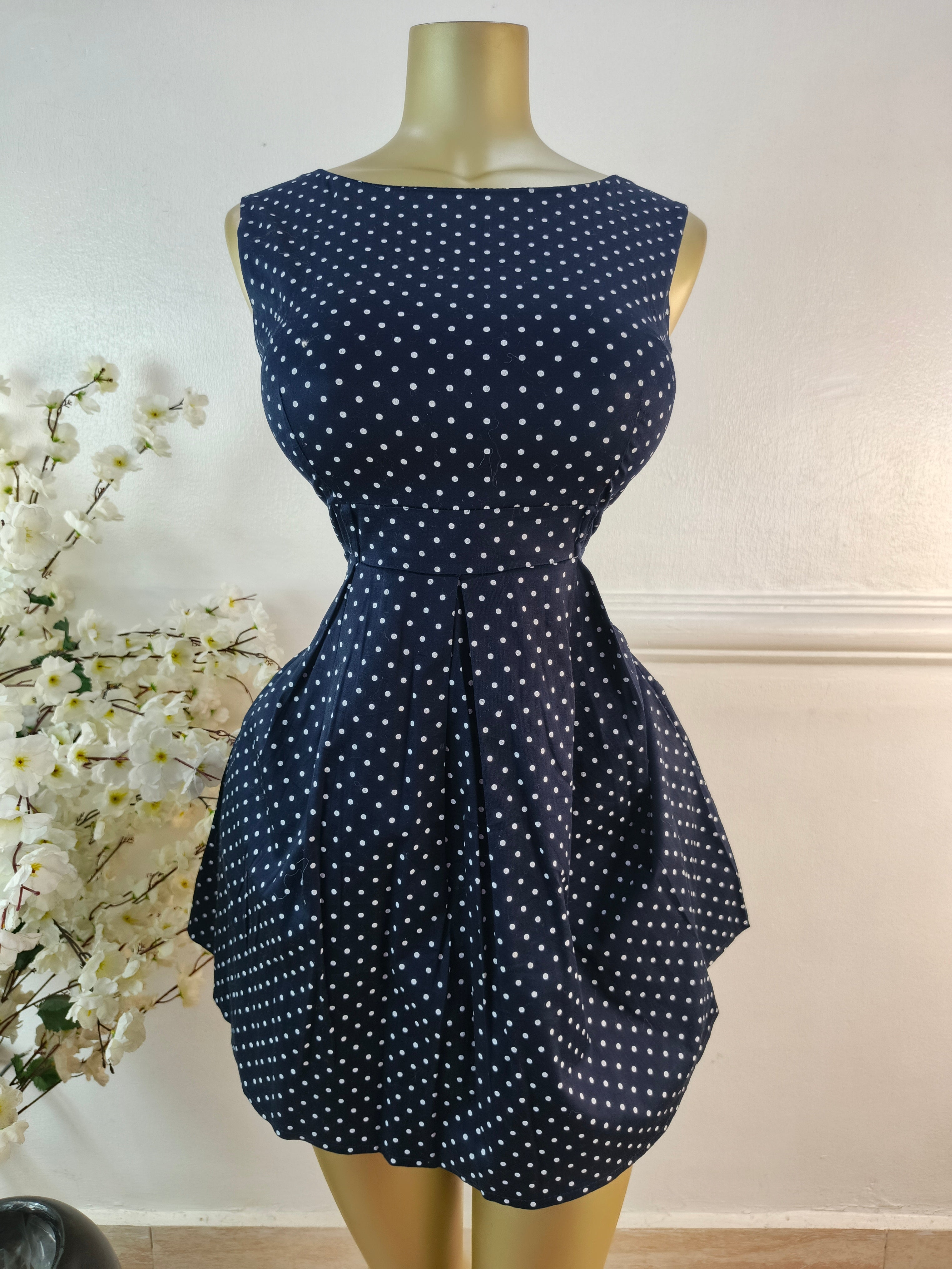 IZABEL UK SIZE 8 [LENGTH 34 INCHES]