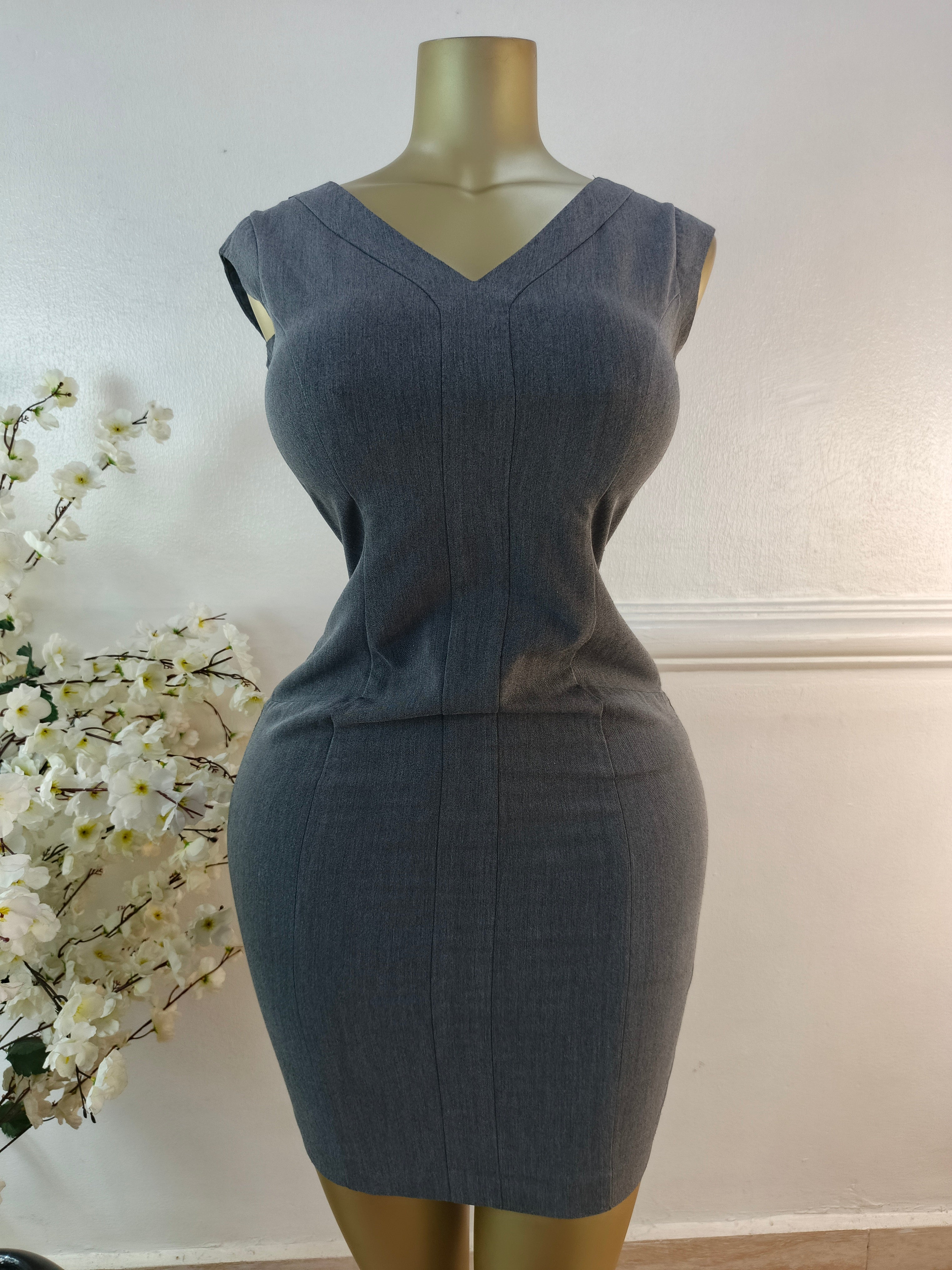 ATMOSPHERE UK SIZE 8 [LENGTH 37 INCHES]