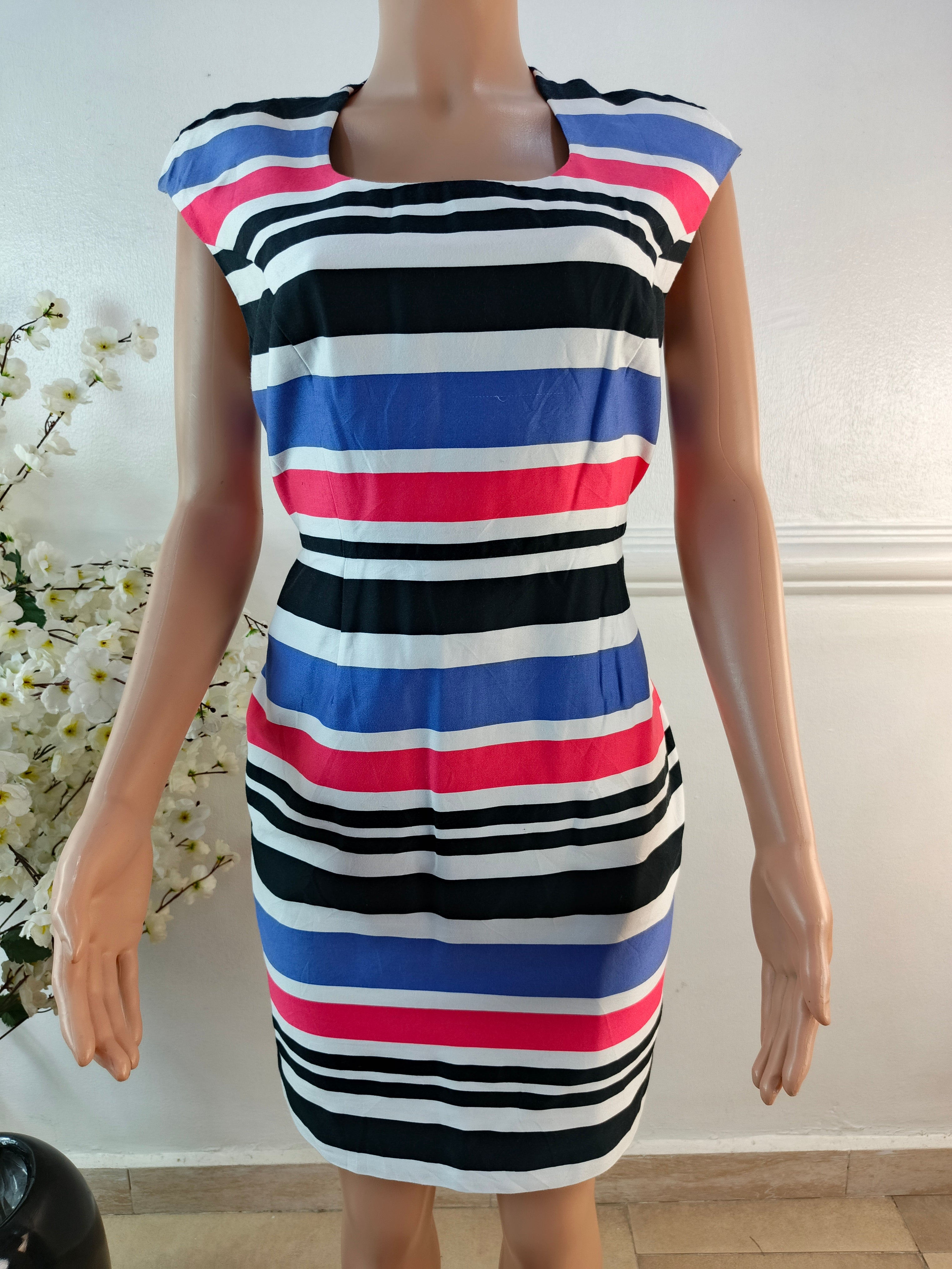 DRESS UK SIZE 12 [LENGTH 37 INCHES]