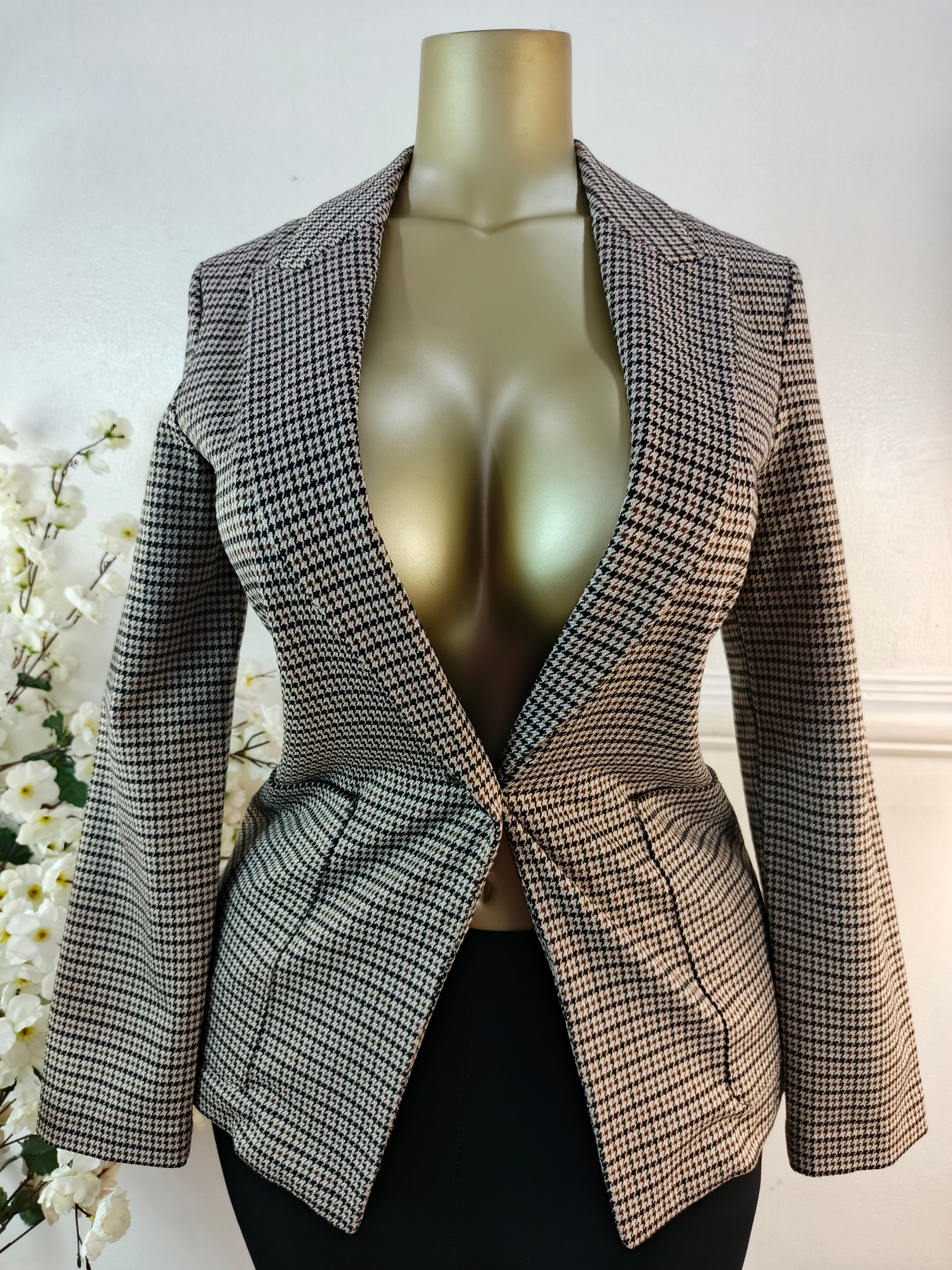 H&M UK SIZE 6 [LENGTH 28 INCHES]