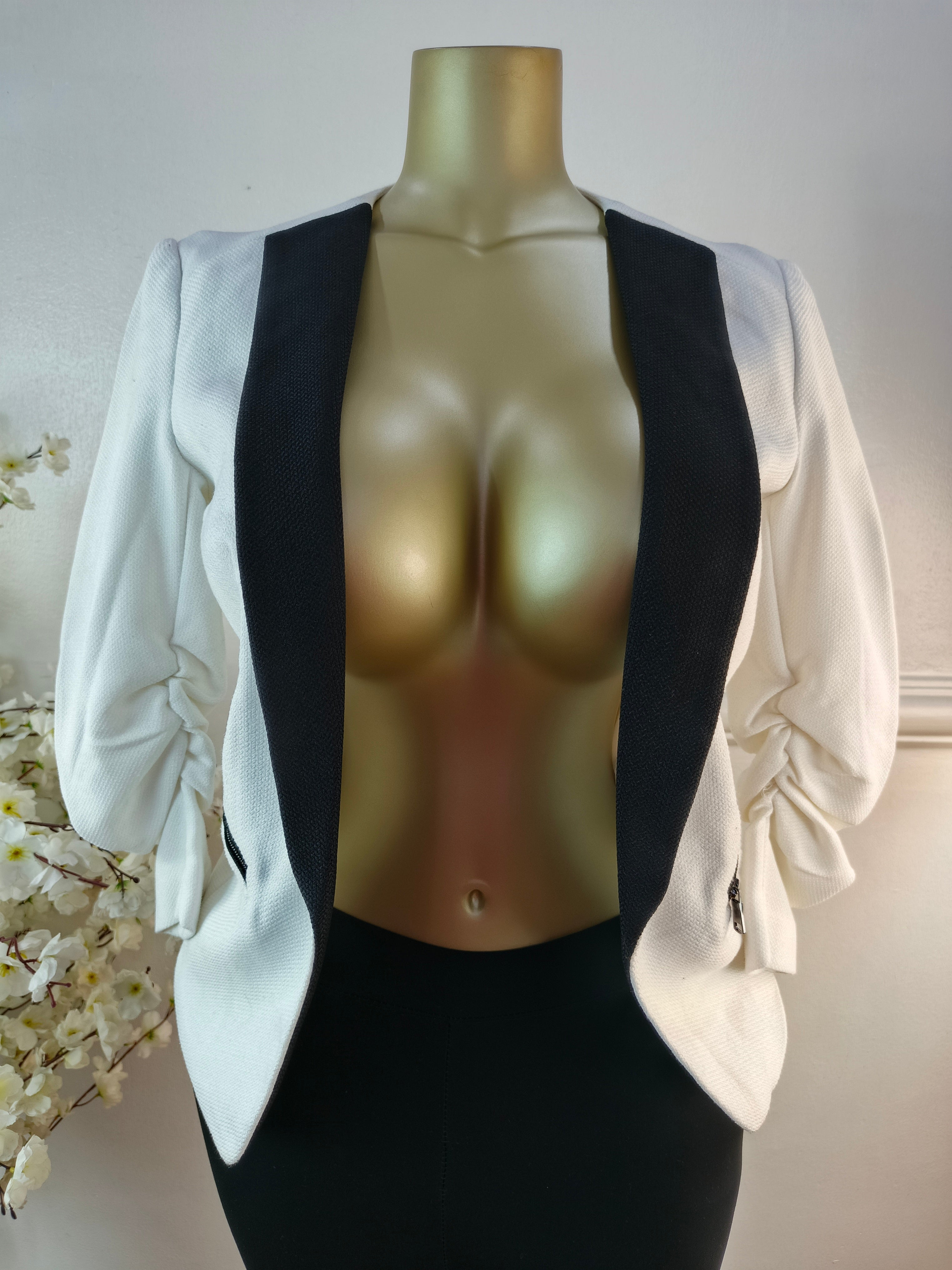 H&M UK SIZE 8 [LENGTH 26 INCHES]