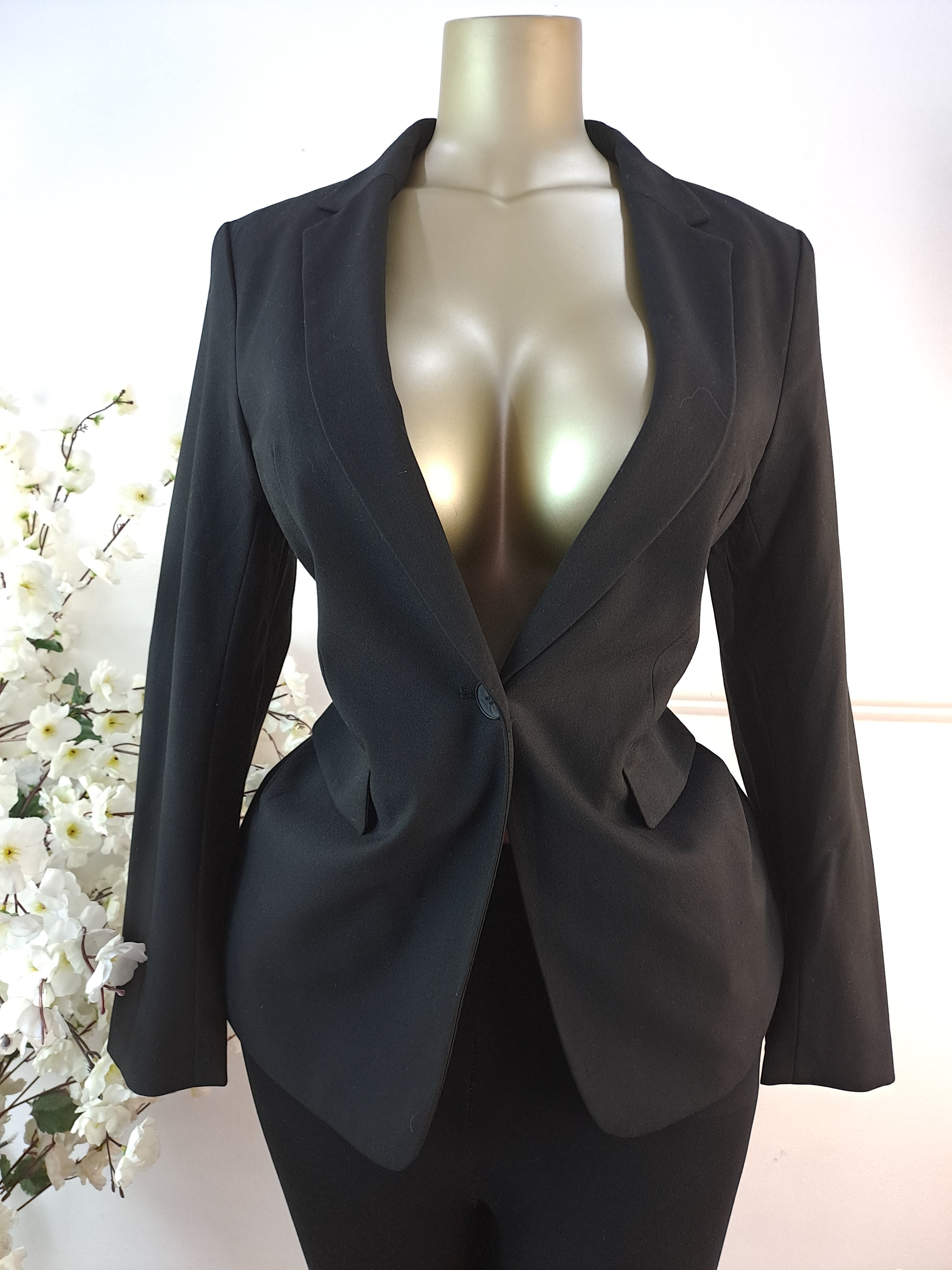 H&M UK SIZE 12 [LENGTH 28 INCHES]