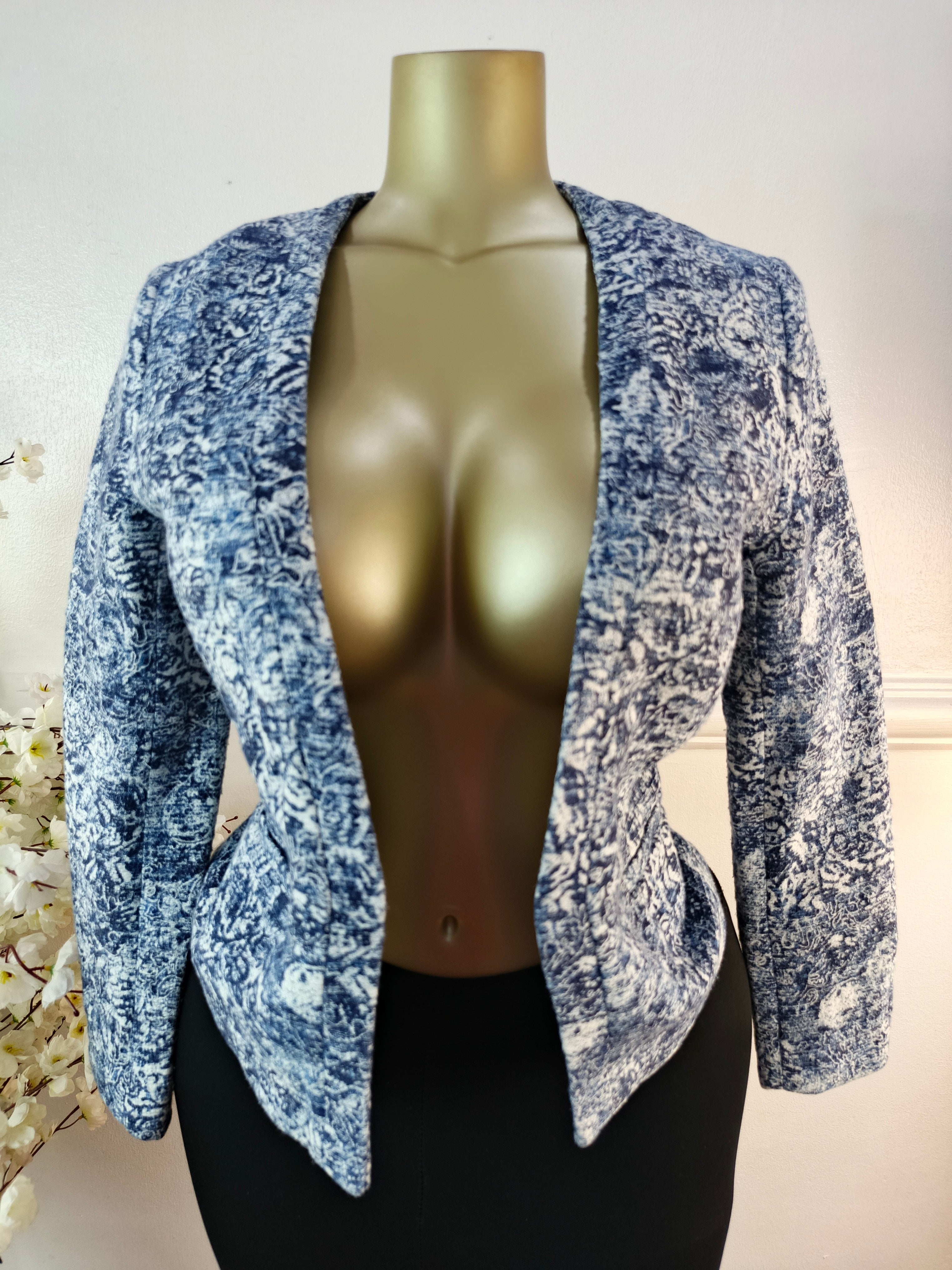 H&M UK SIZE 8 [LENGTH 23 INCHES]
