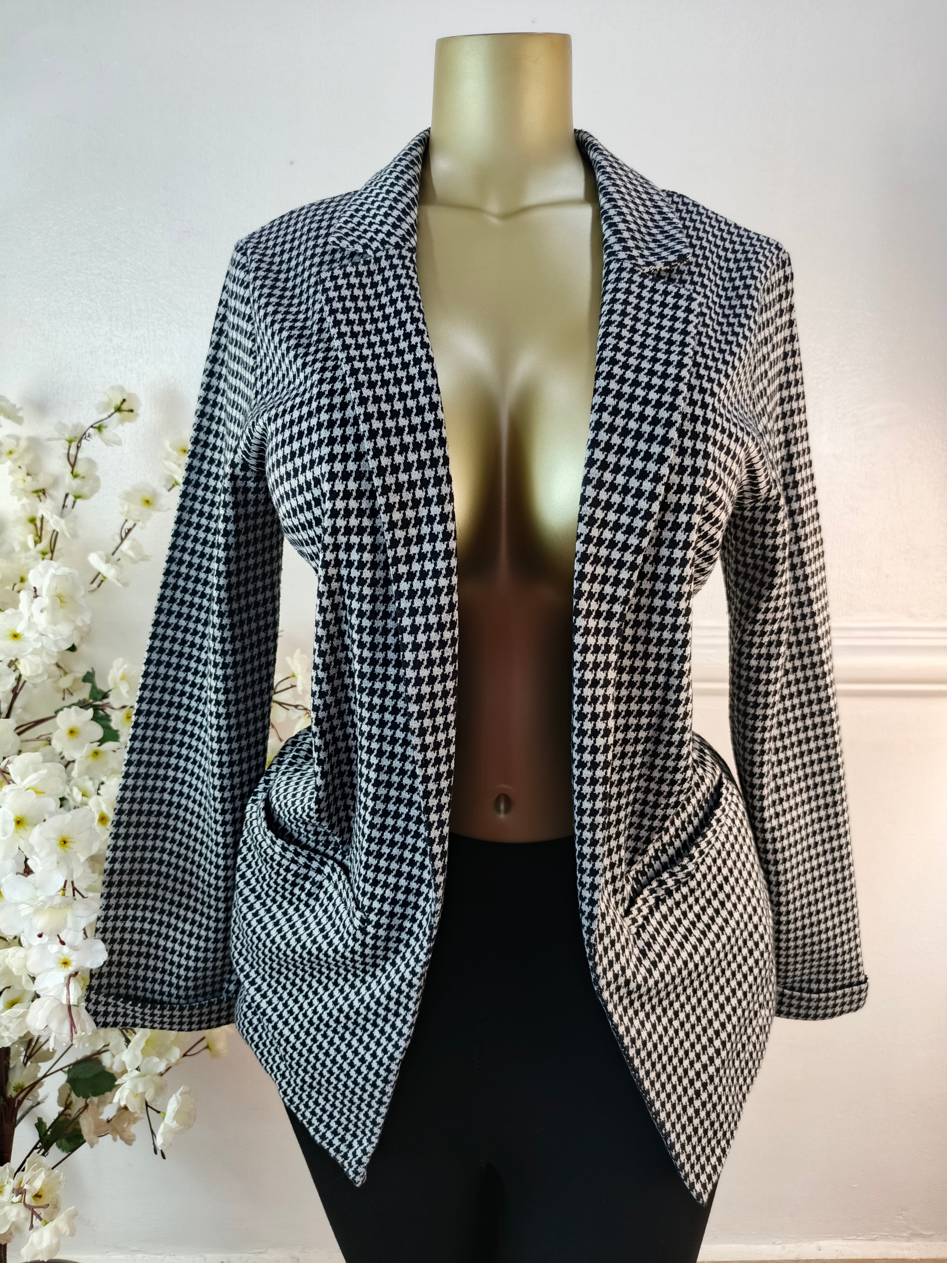 DIVIDED UK SIZE 10 [LENGTH 30 INCHES]