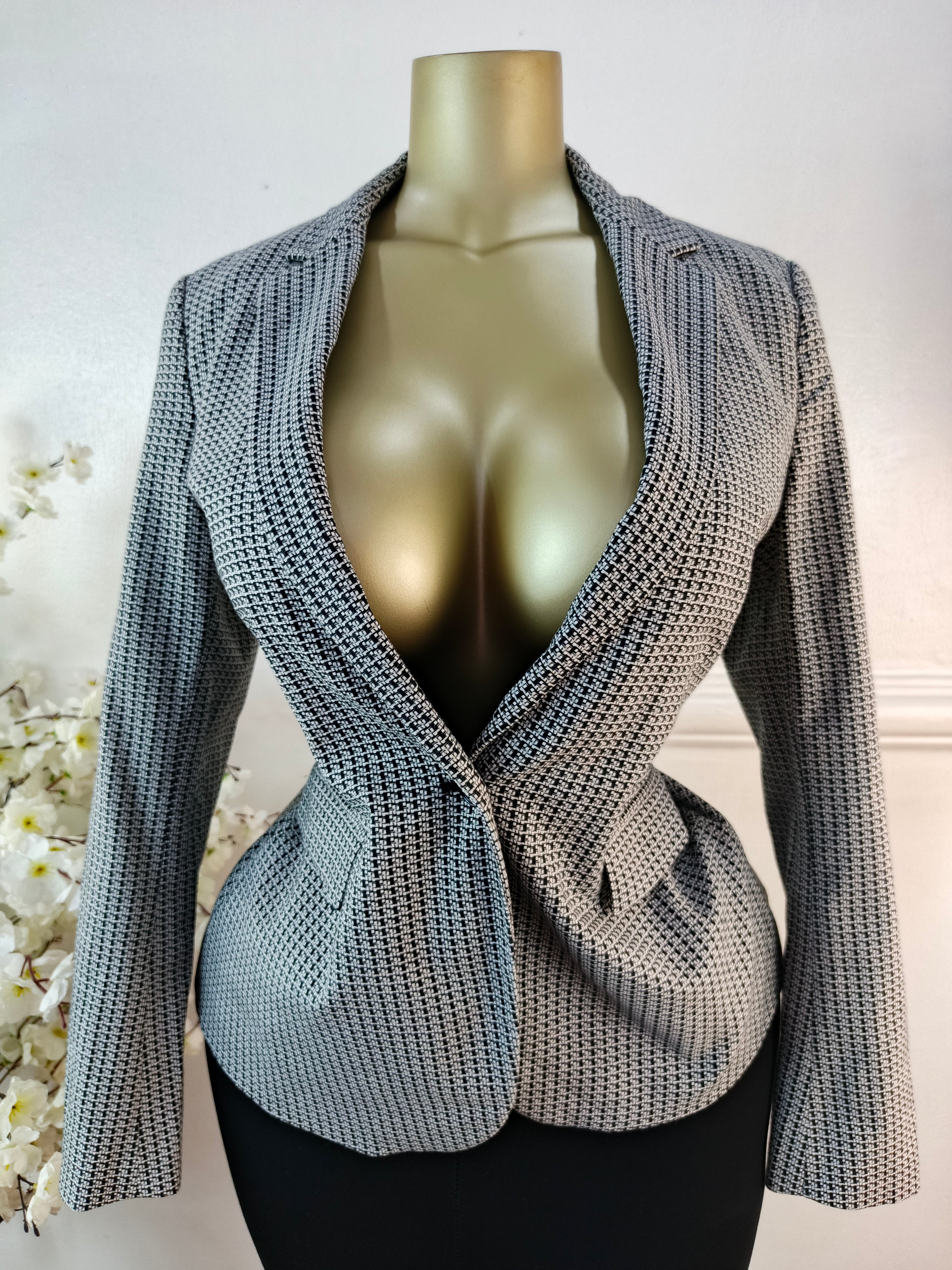 REISS UK SIZE 12 [LENGTH 26 INCHES]