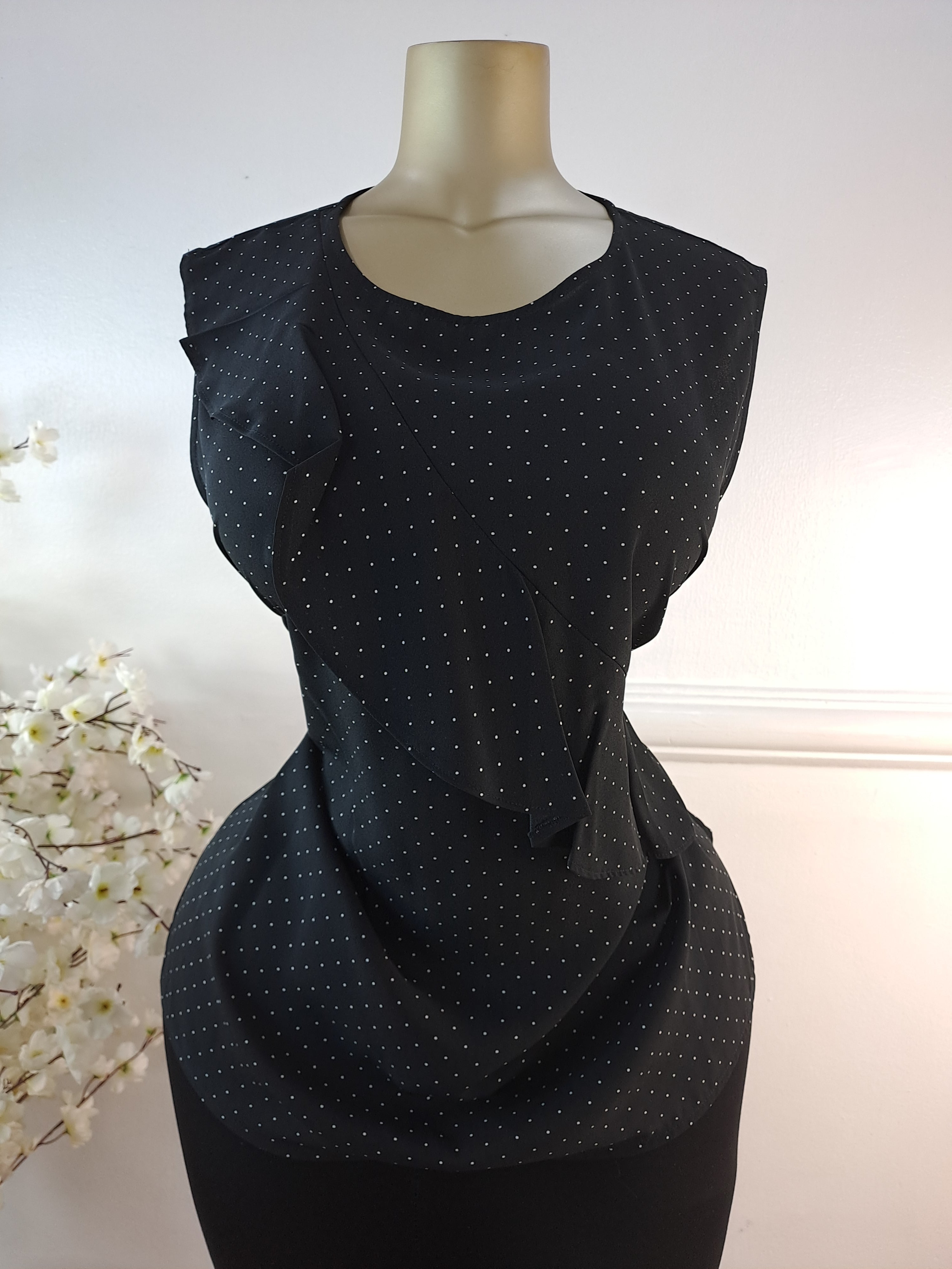 TOP UK SIZE 20