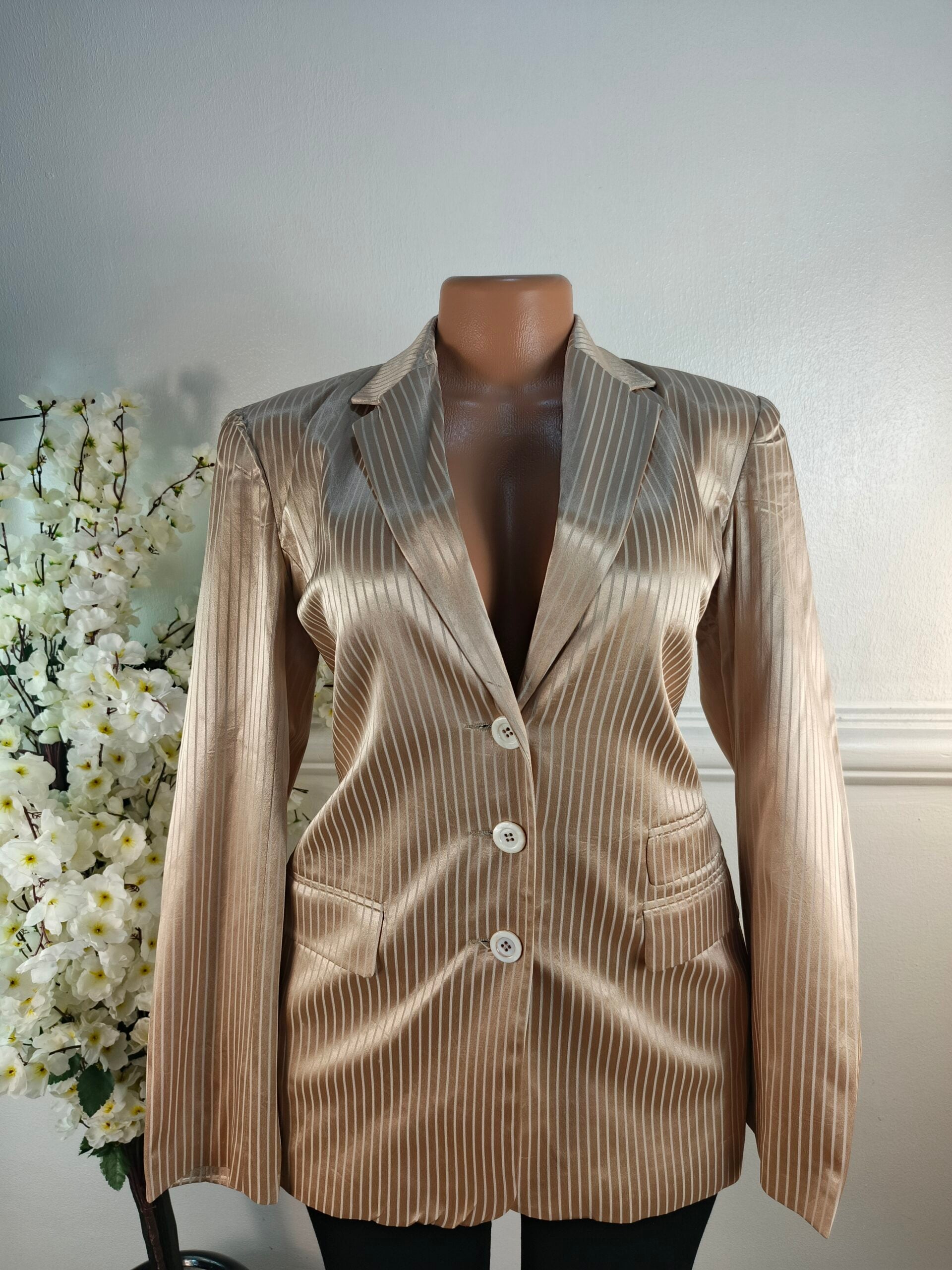 OASIS UK SIZE 10 [LENGHT 24 INCHES, GOLD] image 0