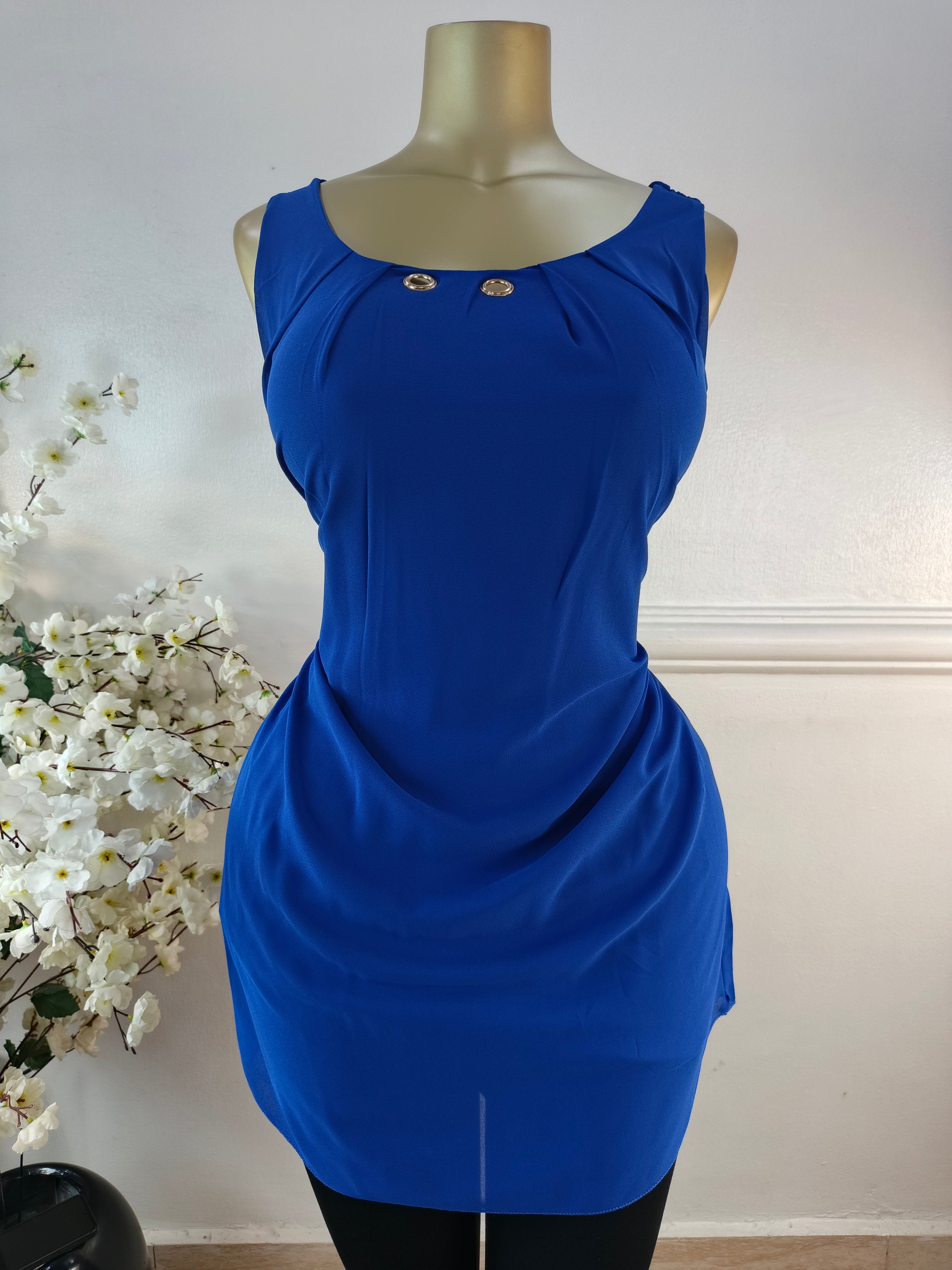 TOP UK SIZE 12