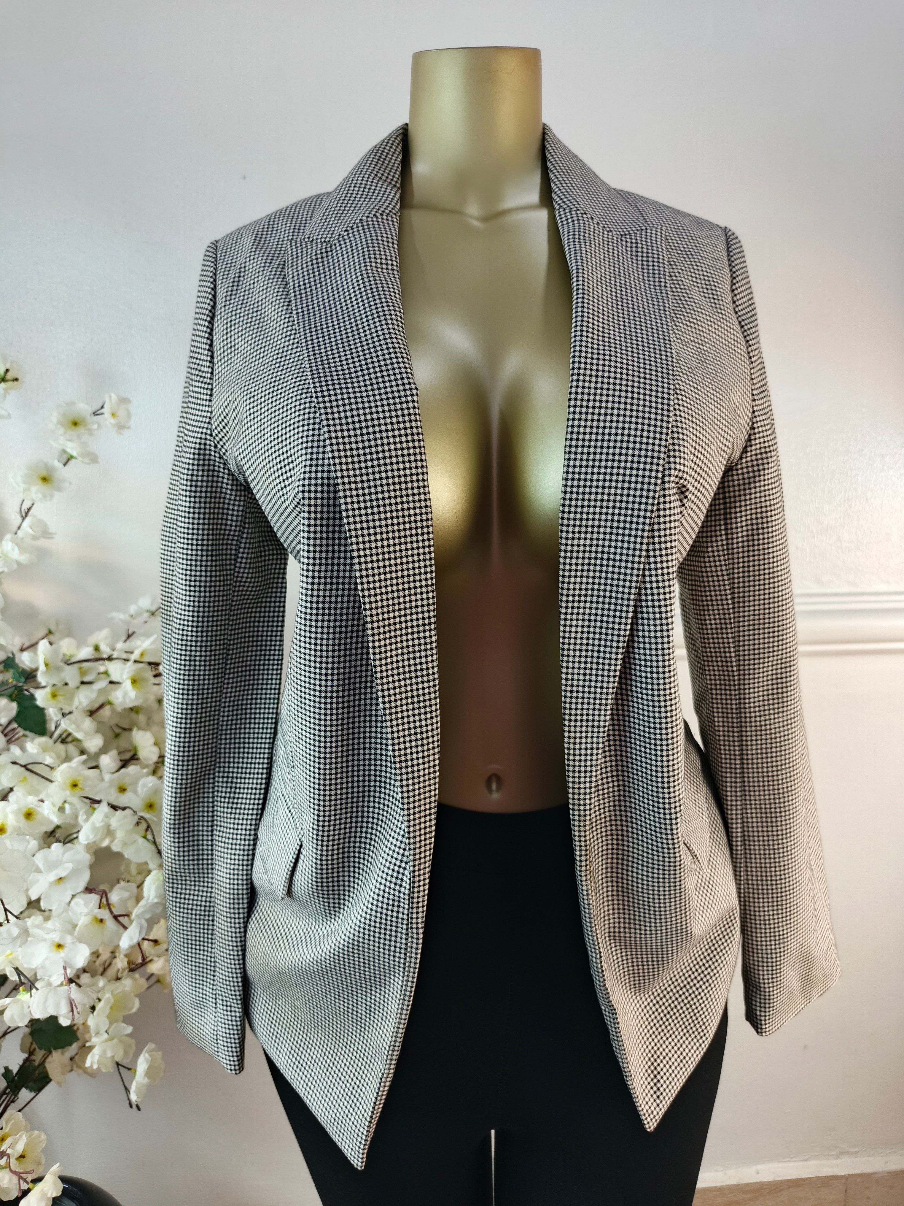 H&M UK SIZE 14 [LENGTH 29 INCHES]