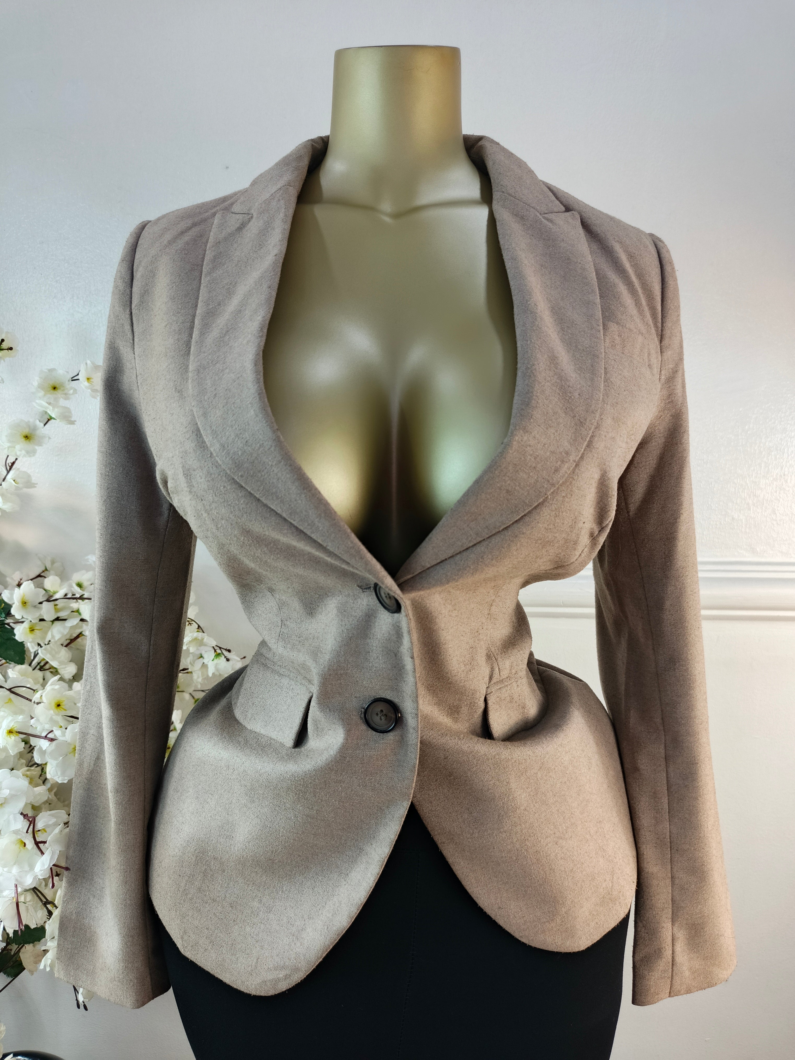 H&M UK SIZE 10 [LENGTH 28 INCHES]