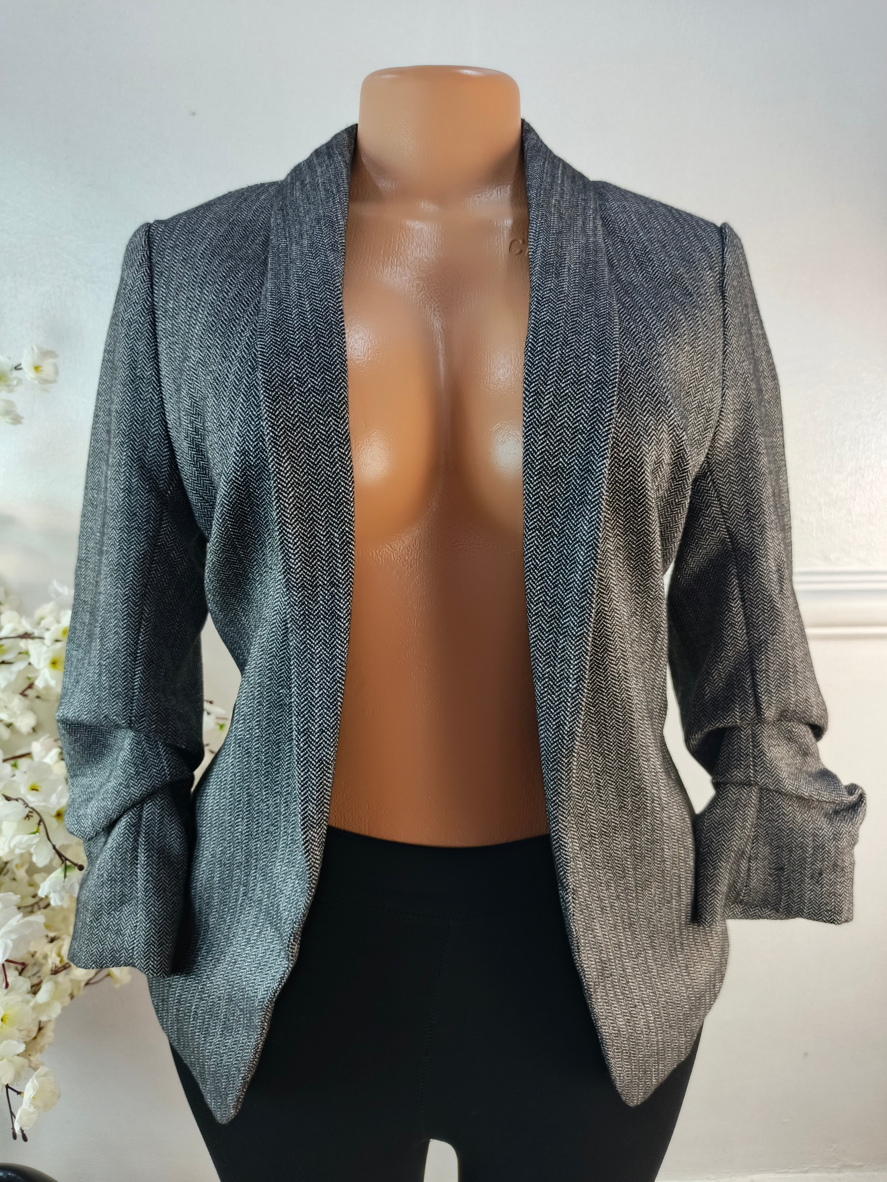 H&M UK SIZE 8 [LENGTH 26 INCHES]