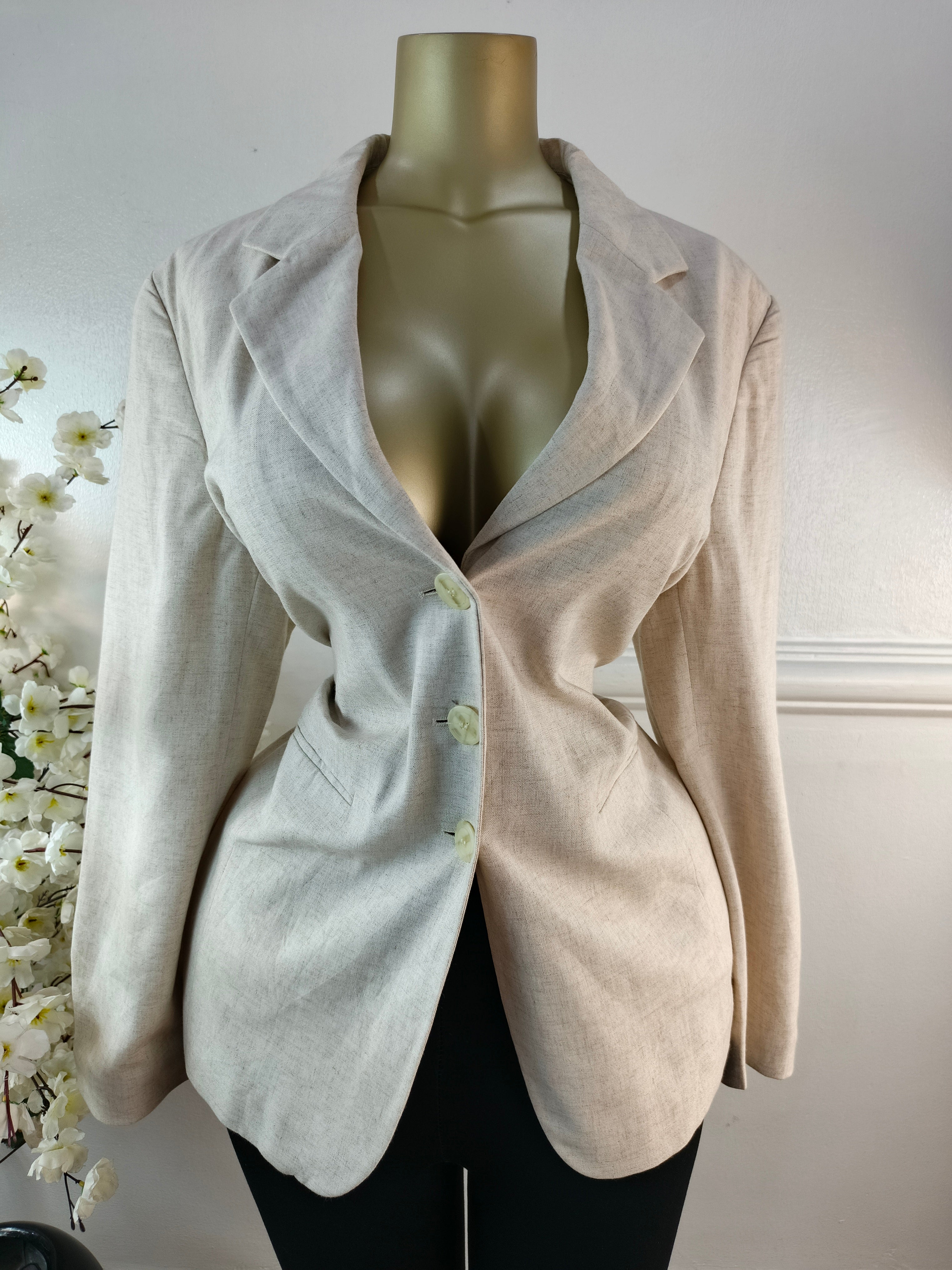 BLAZER UK SIZE 16 [LENGTH 31 INCHES]