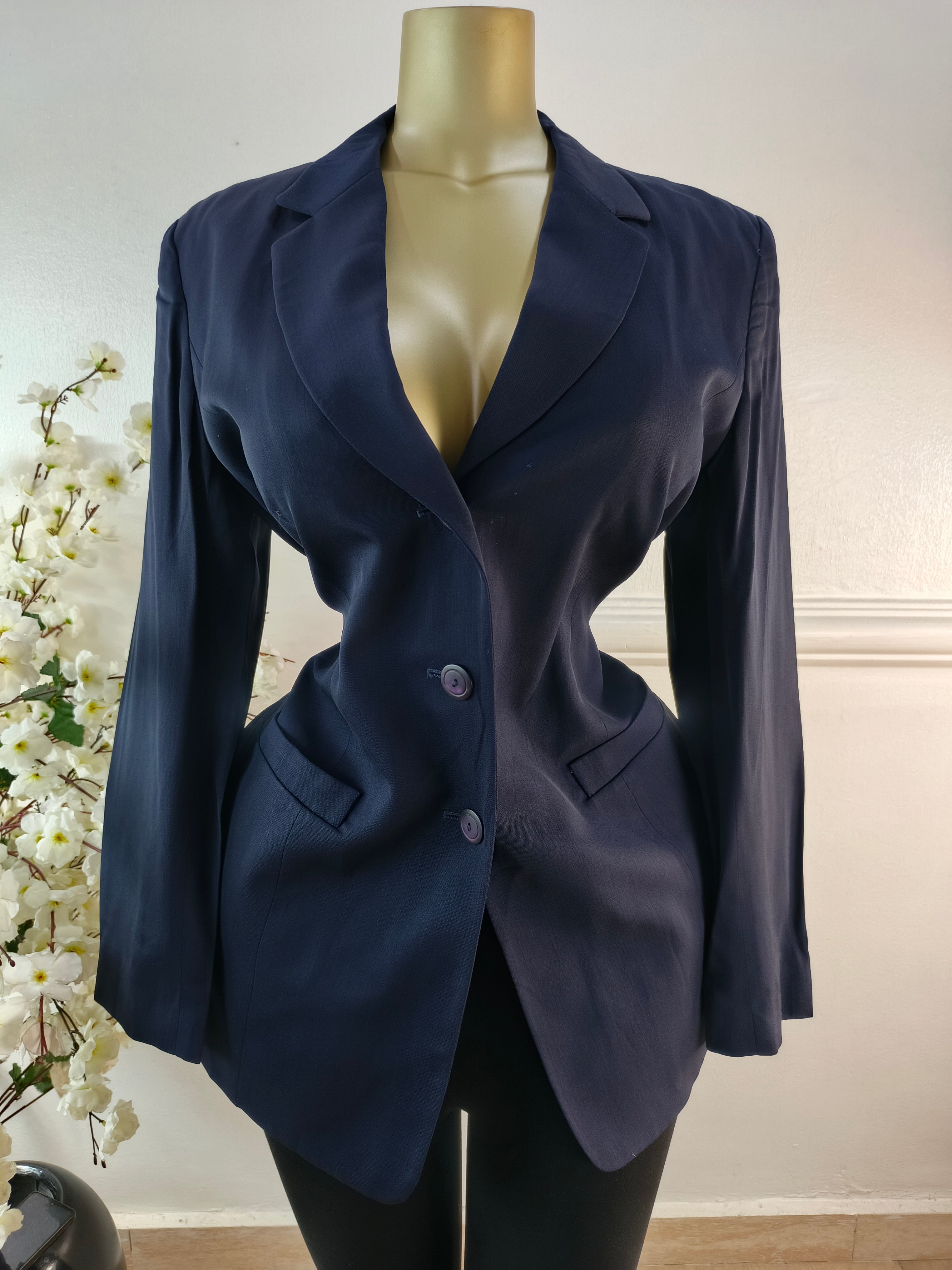 COUNTRY CASUAL UK SIZE 14 [LENGTH 33 INCHES]