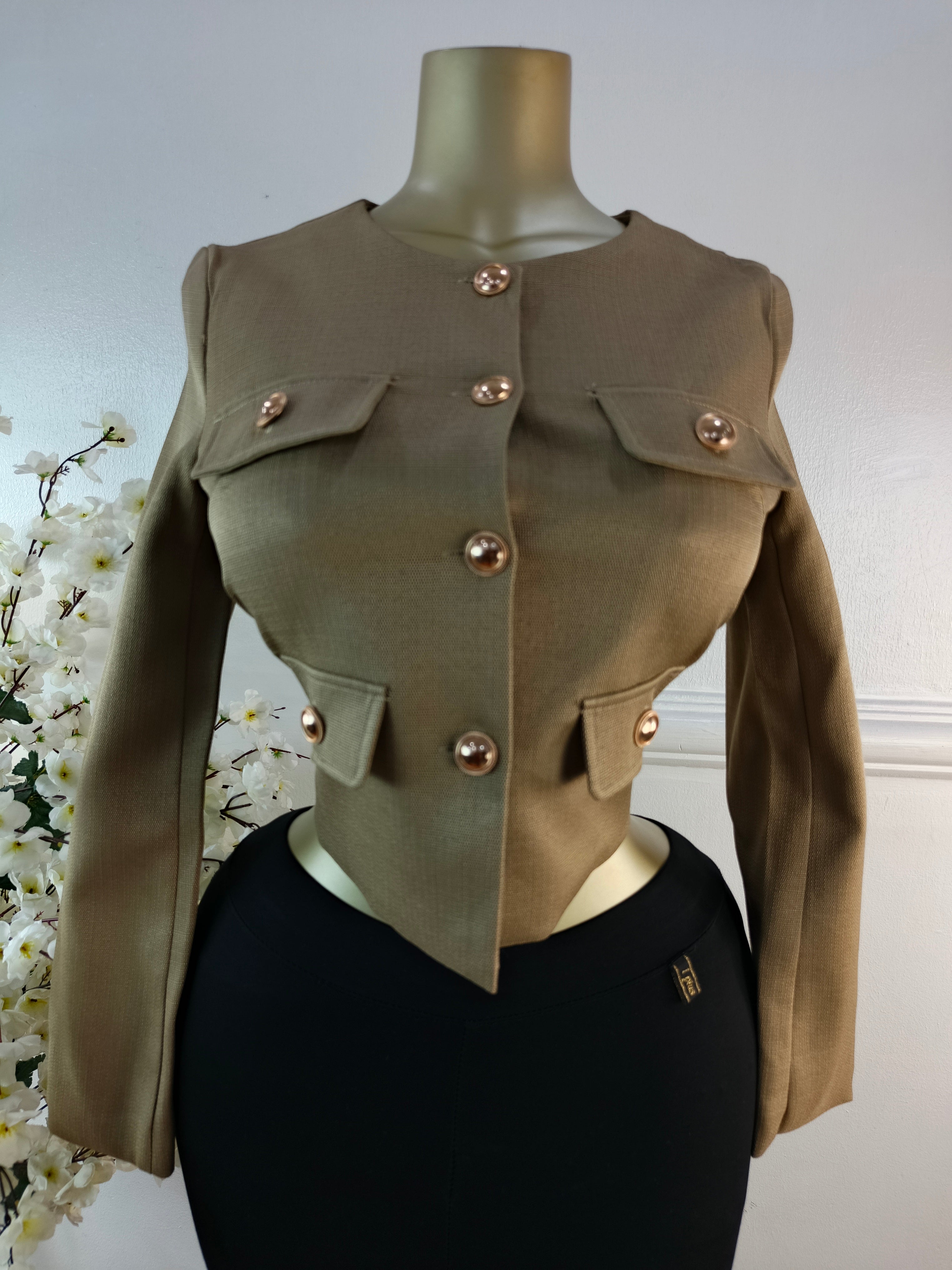 BLAZER UK SIZE 8 [LENGTH 18 INCHES]
