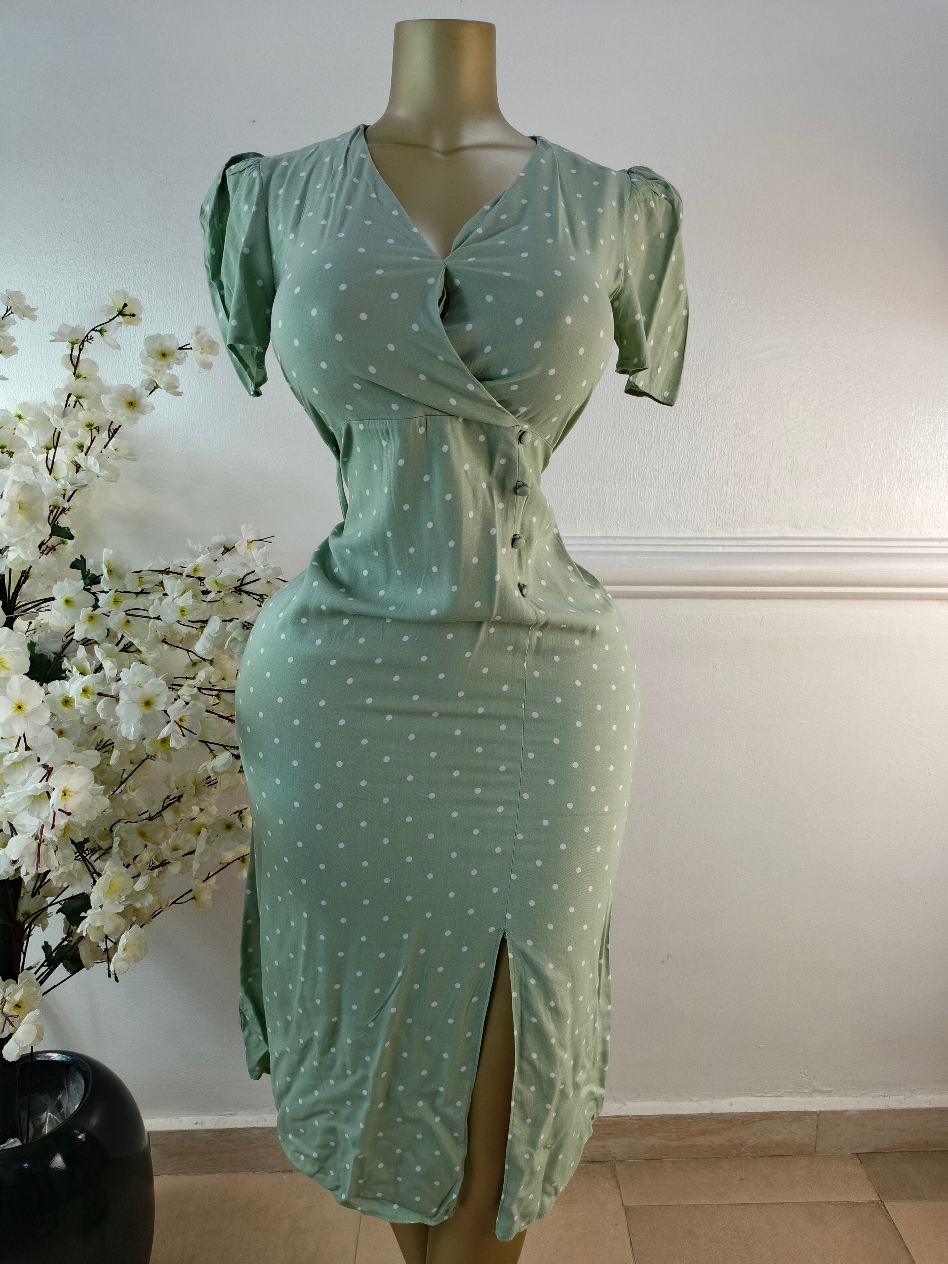 PRIMARK UK SIZE 8 [LENGTH 48 INCHES]