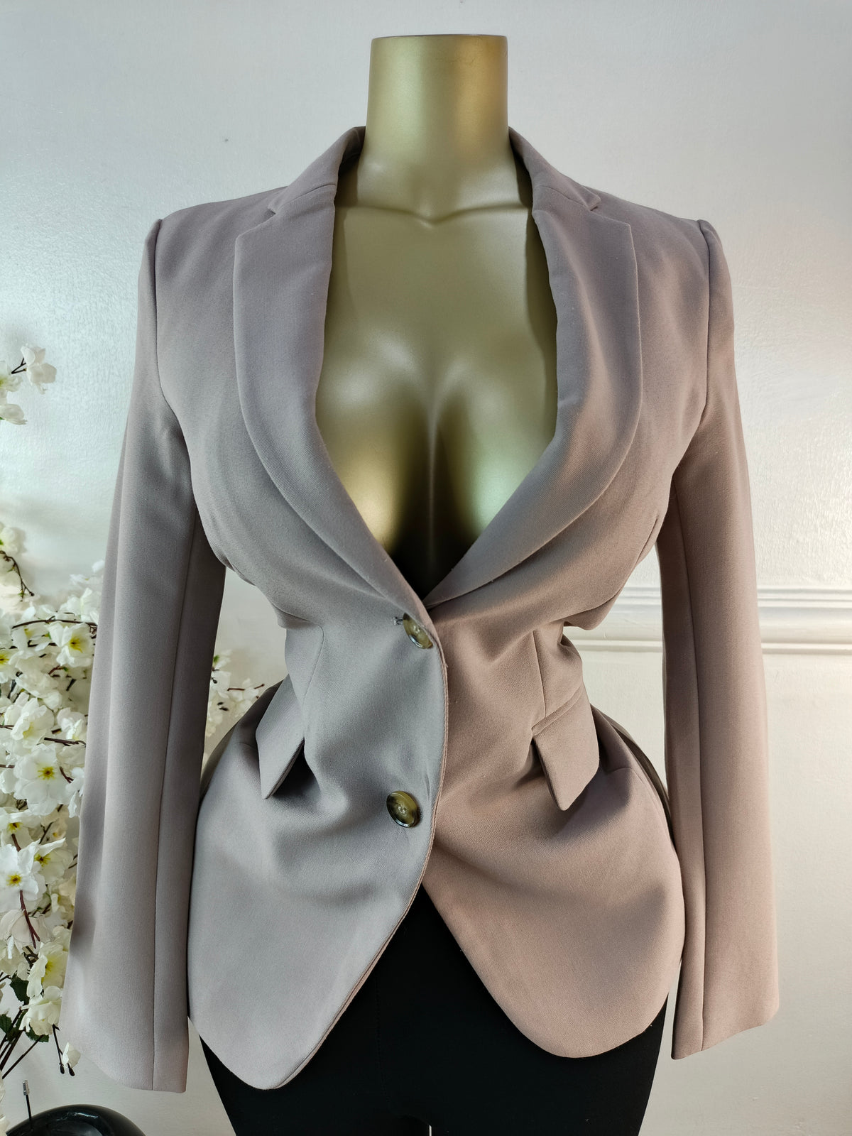 H&M UK SIZE 8 [LENGTH 29 INCHES]