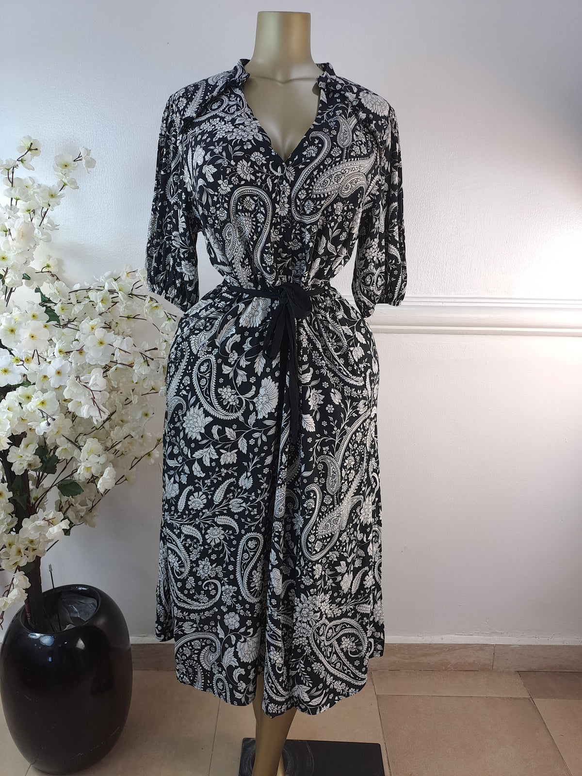 F&F UK SIZE 10 [LENGTH 49 INCHES]
