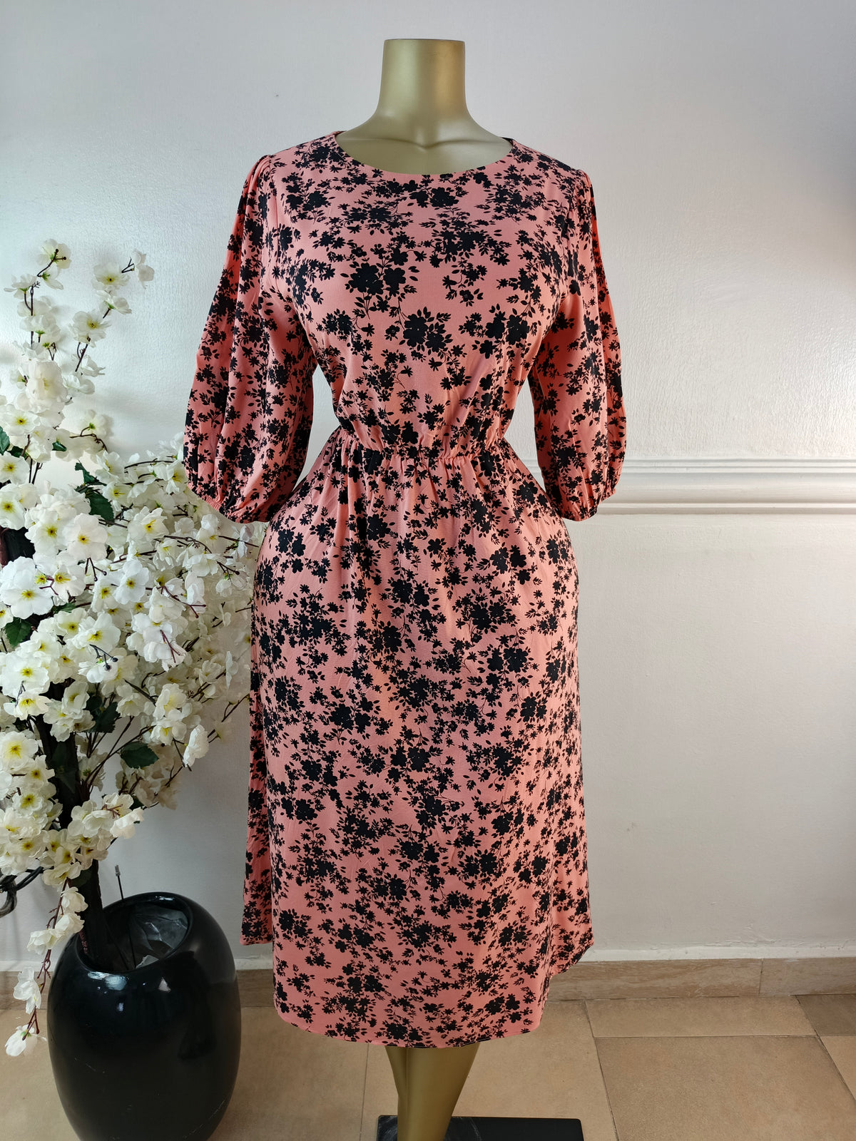 PAPAYA UK SIZE 10 [LENGTH 47 INCHES]