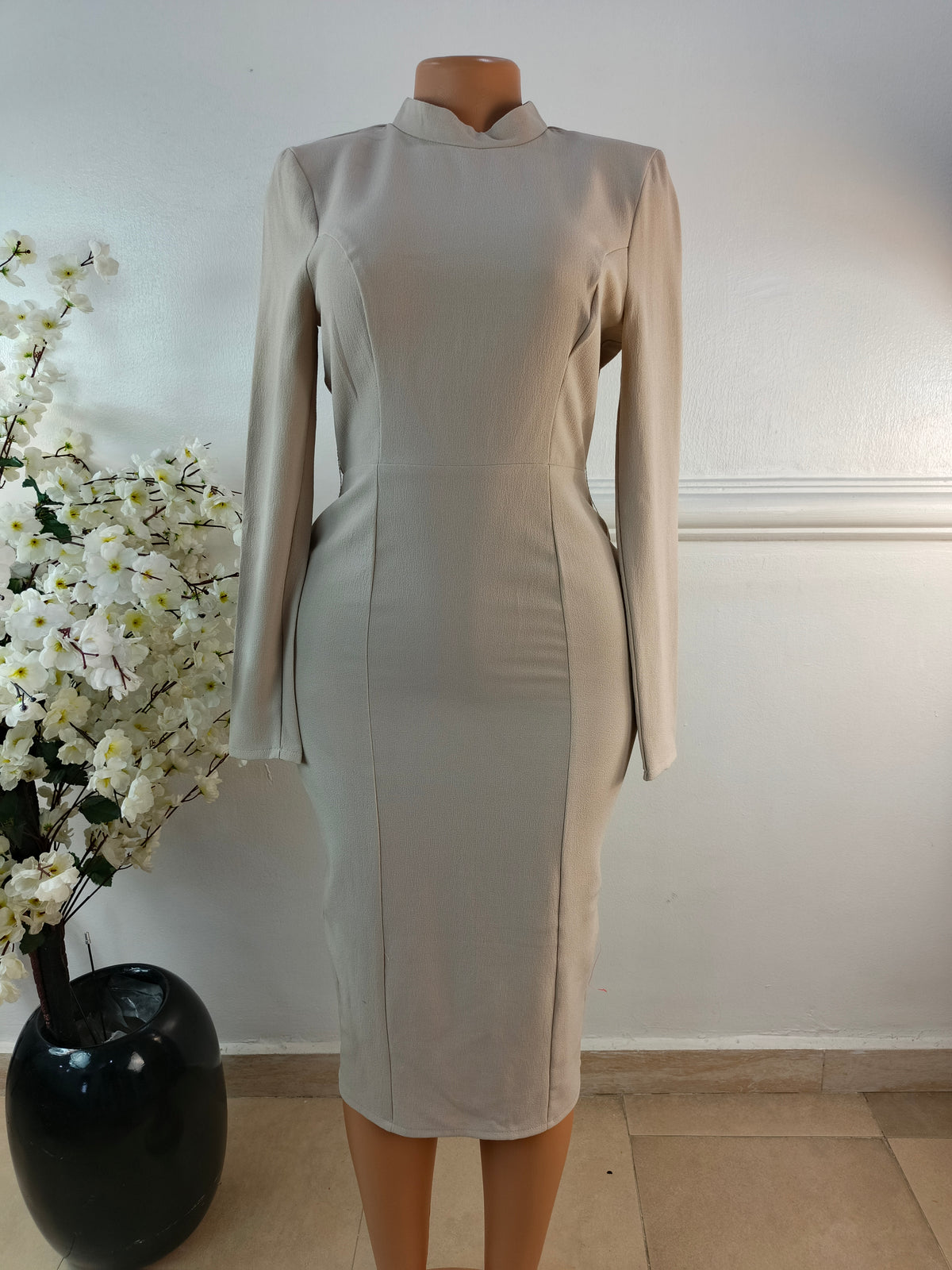 ASOS UK SIZE 6 [LENGTH 46 INCHES]
