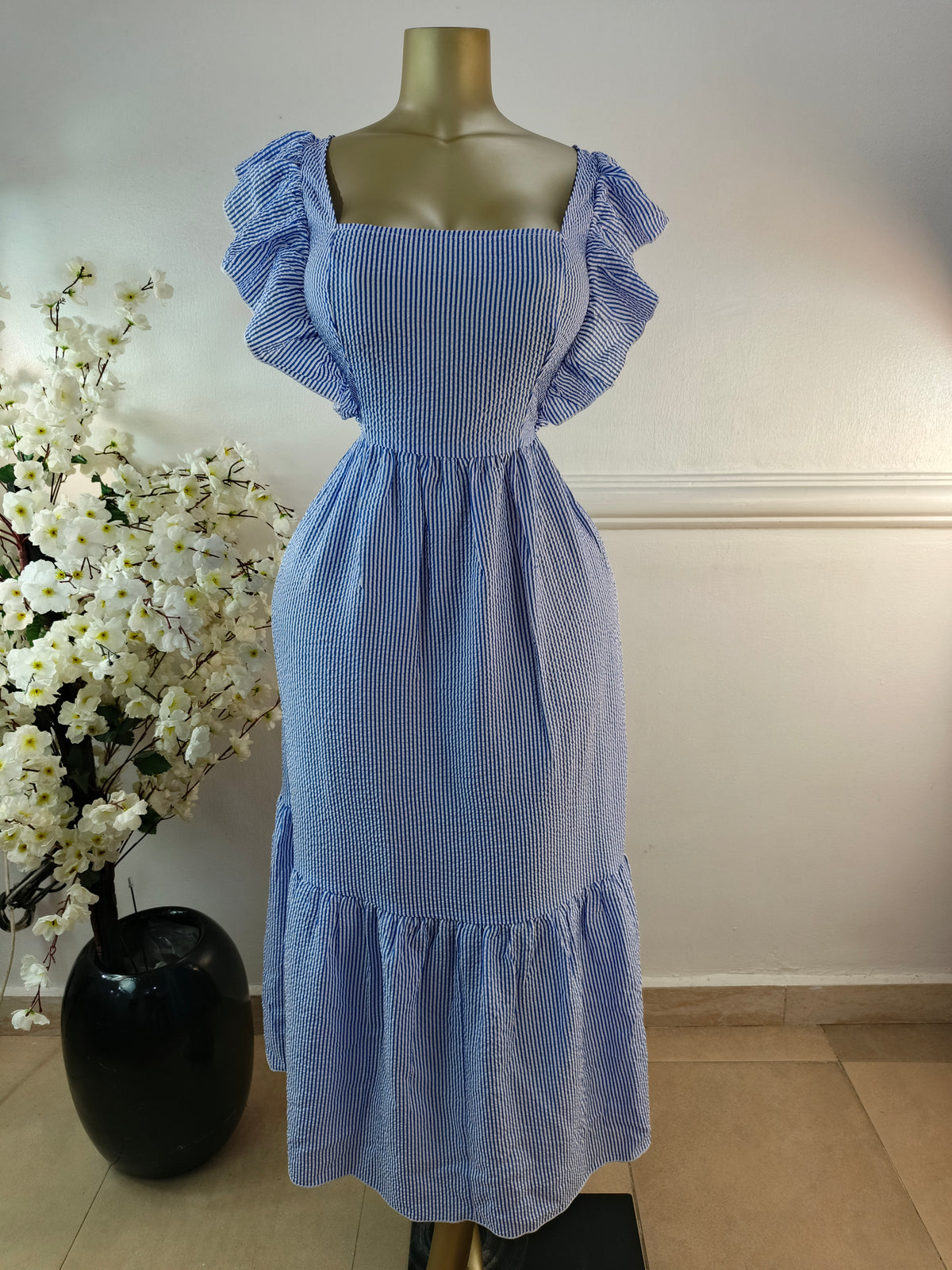 DRESS UK SIZE 16 [LENGTH 48 INCHES]