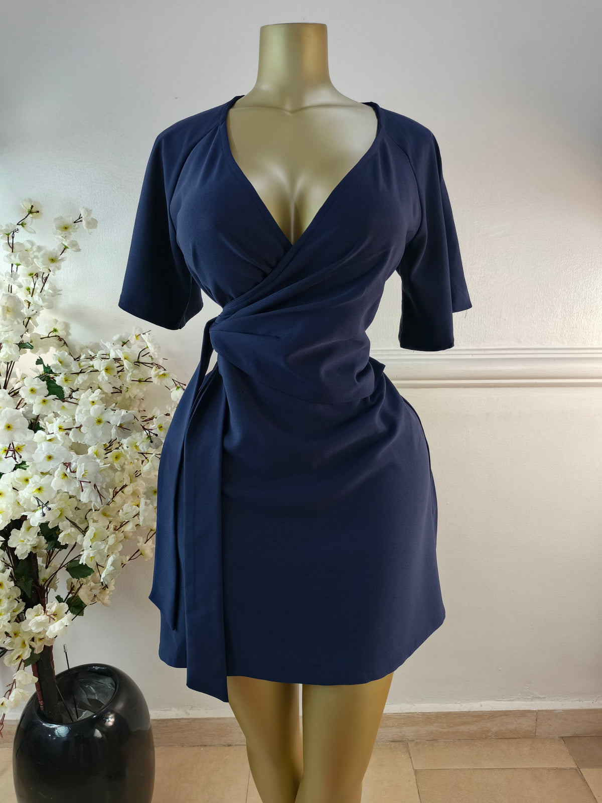 DRESS UK SIZE 10 [LENGTH 34 INCHES]