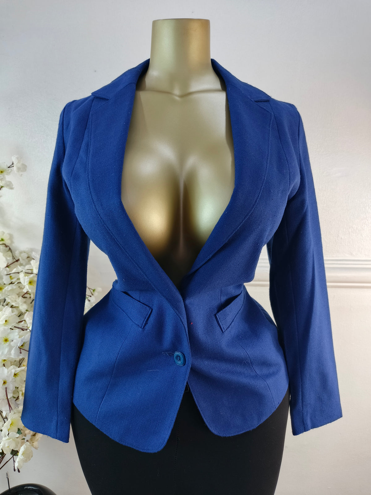 BLAZER UK SIZE 8 [LENGTH 26 INCHES]
