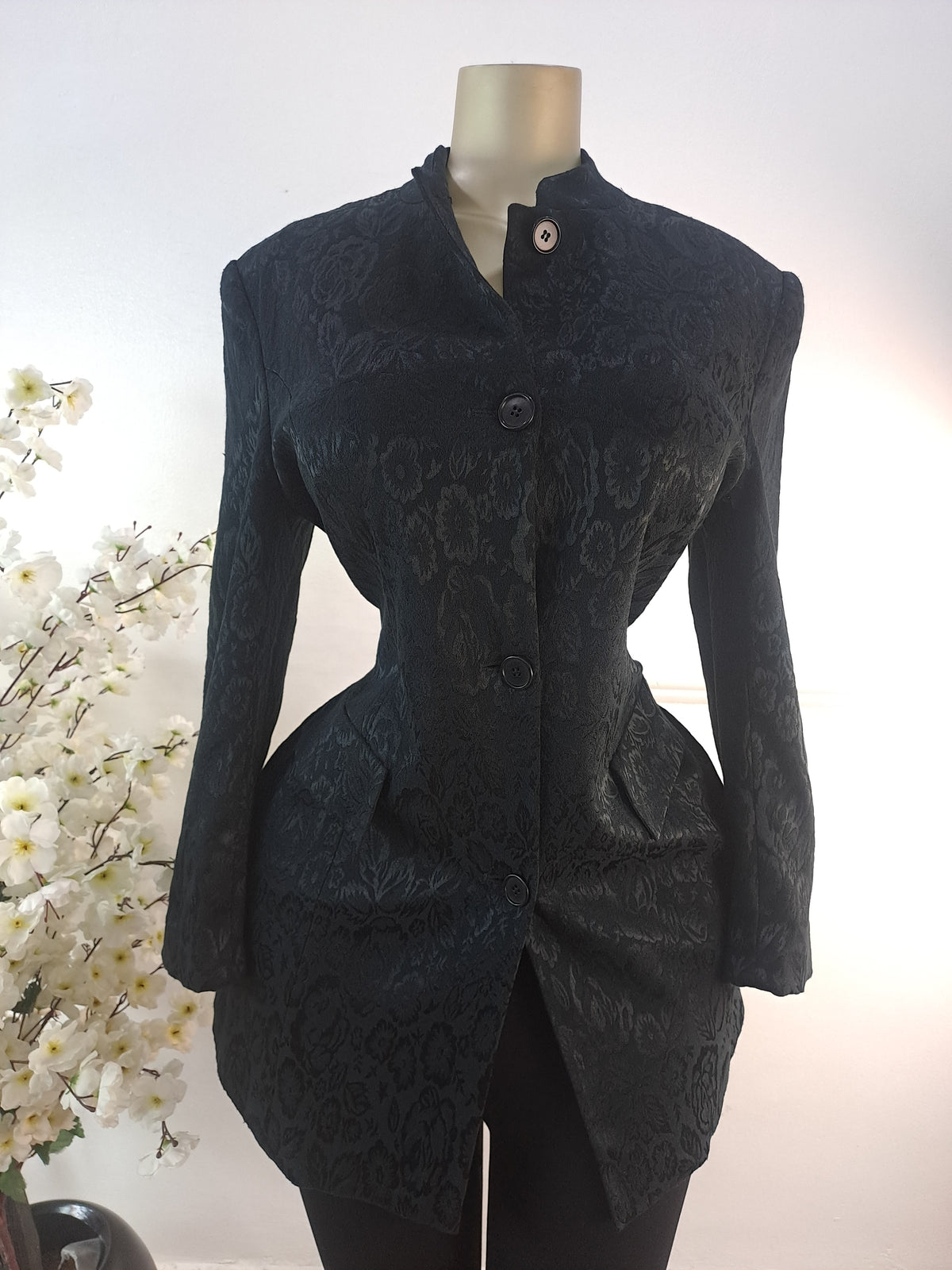 MARK & SPENCER UK SIZE 12 [LENGTH 33 INCHES]