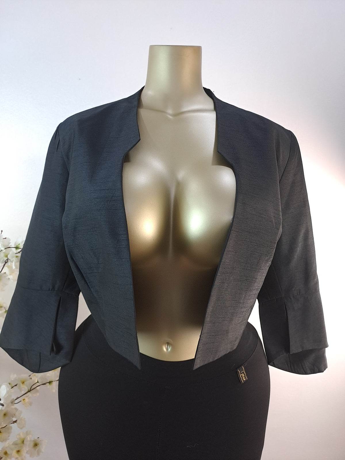 ROMAN UK SIZE 18 [LENGTH 17 INCHES]