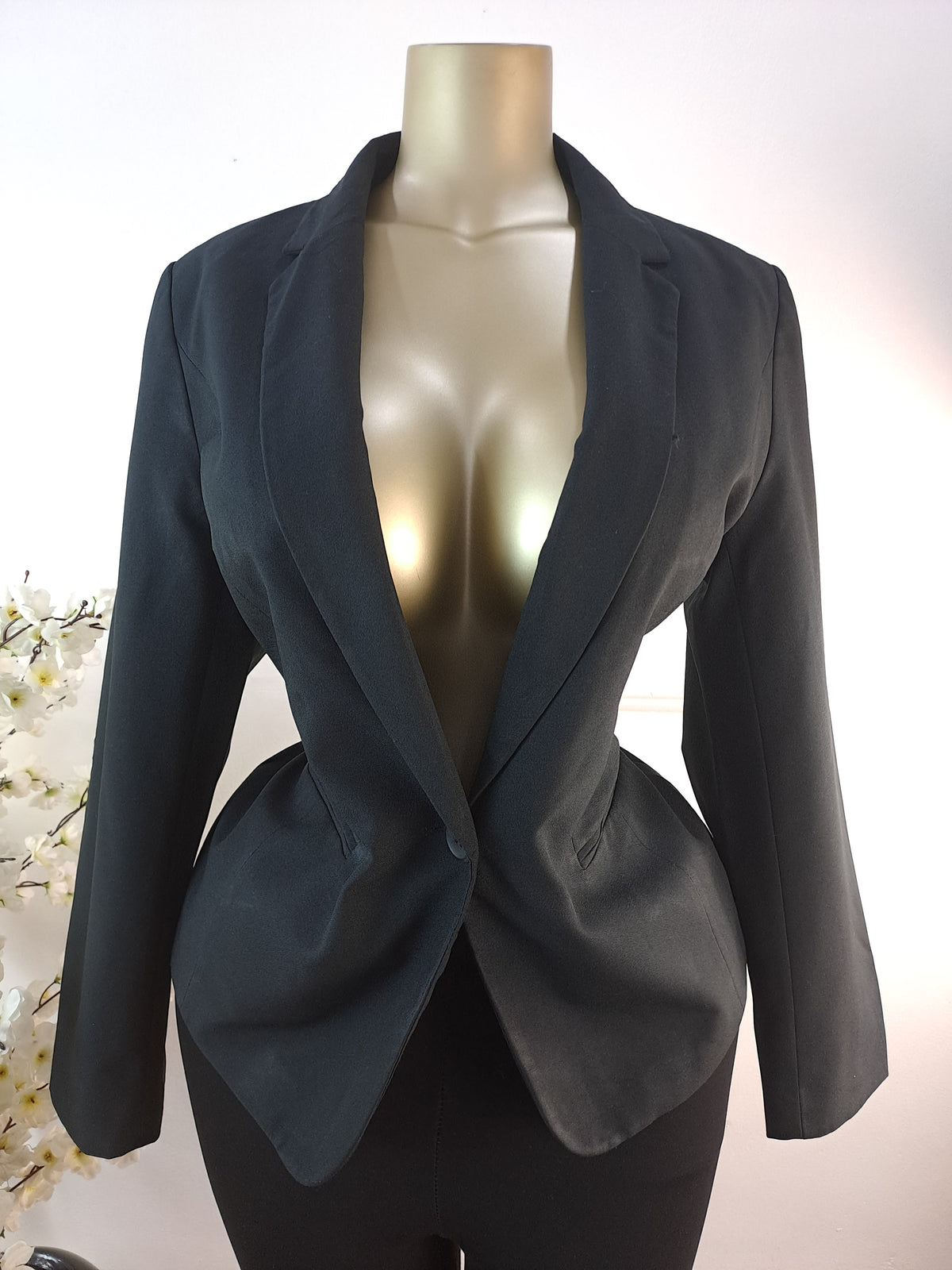 W. UK SIZE 16 [LENGTH 25 INCHES]