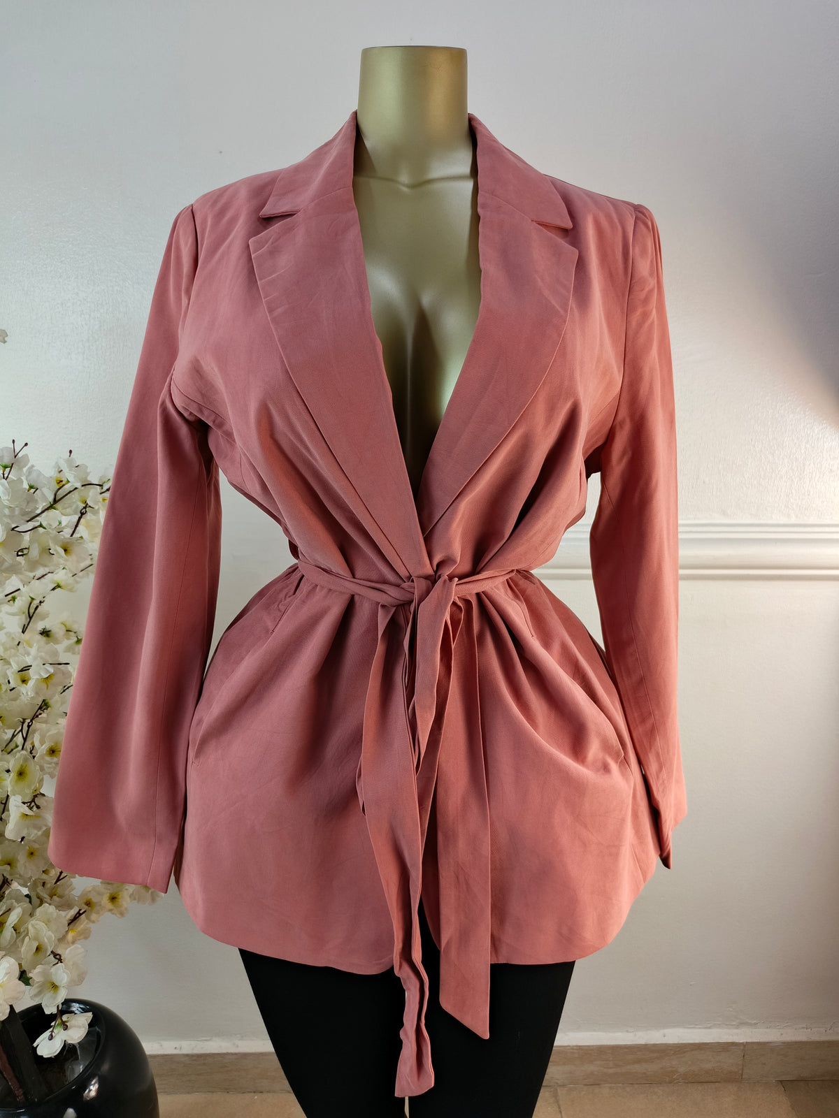 TU WOMAN UK SIZE 16 [LENGTH 31 INCHES]