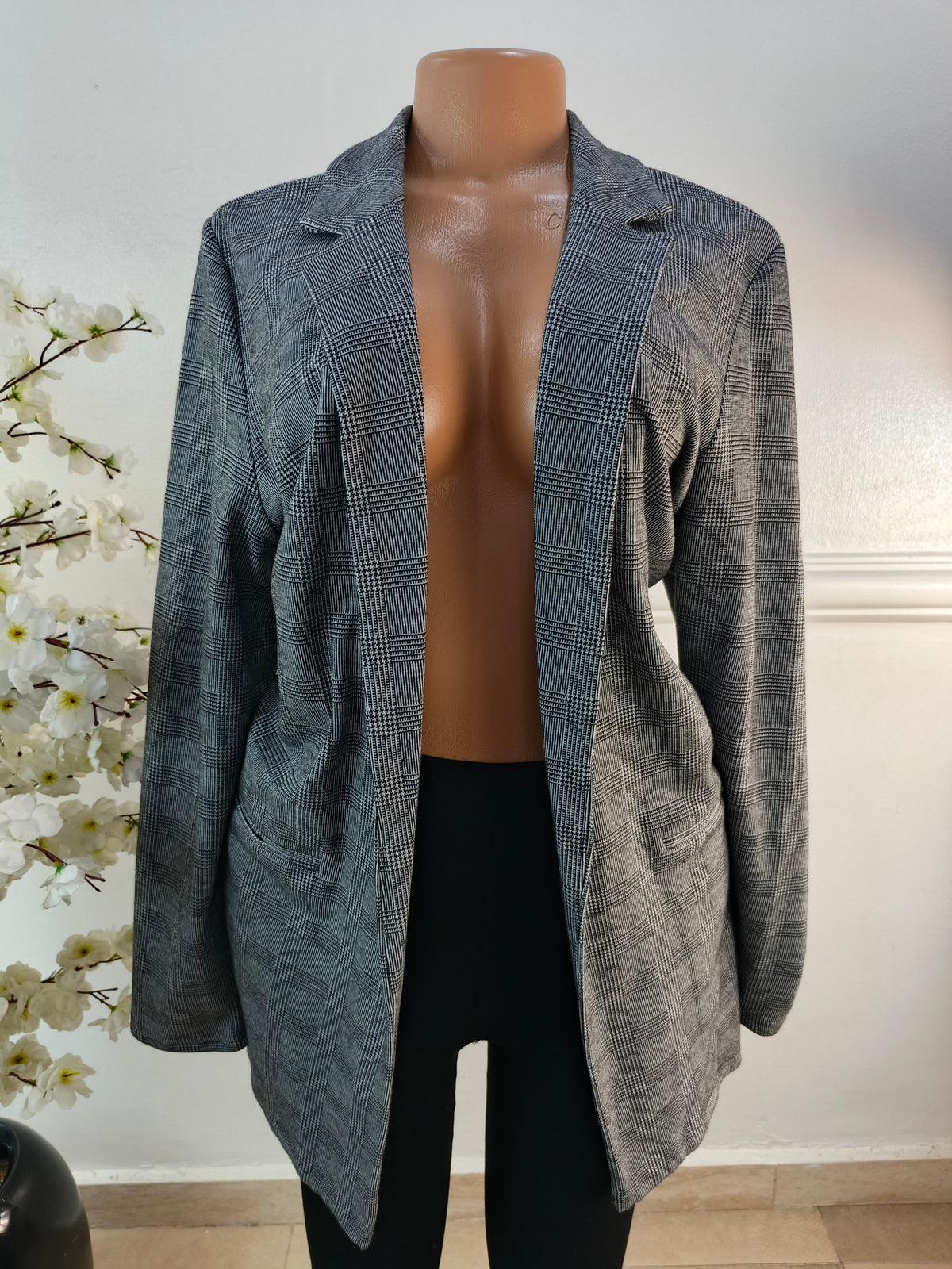 PAPAYA UK SIZE 16 [LENGTH 33 INCHES]