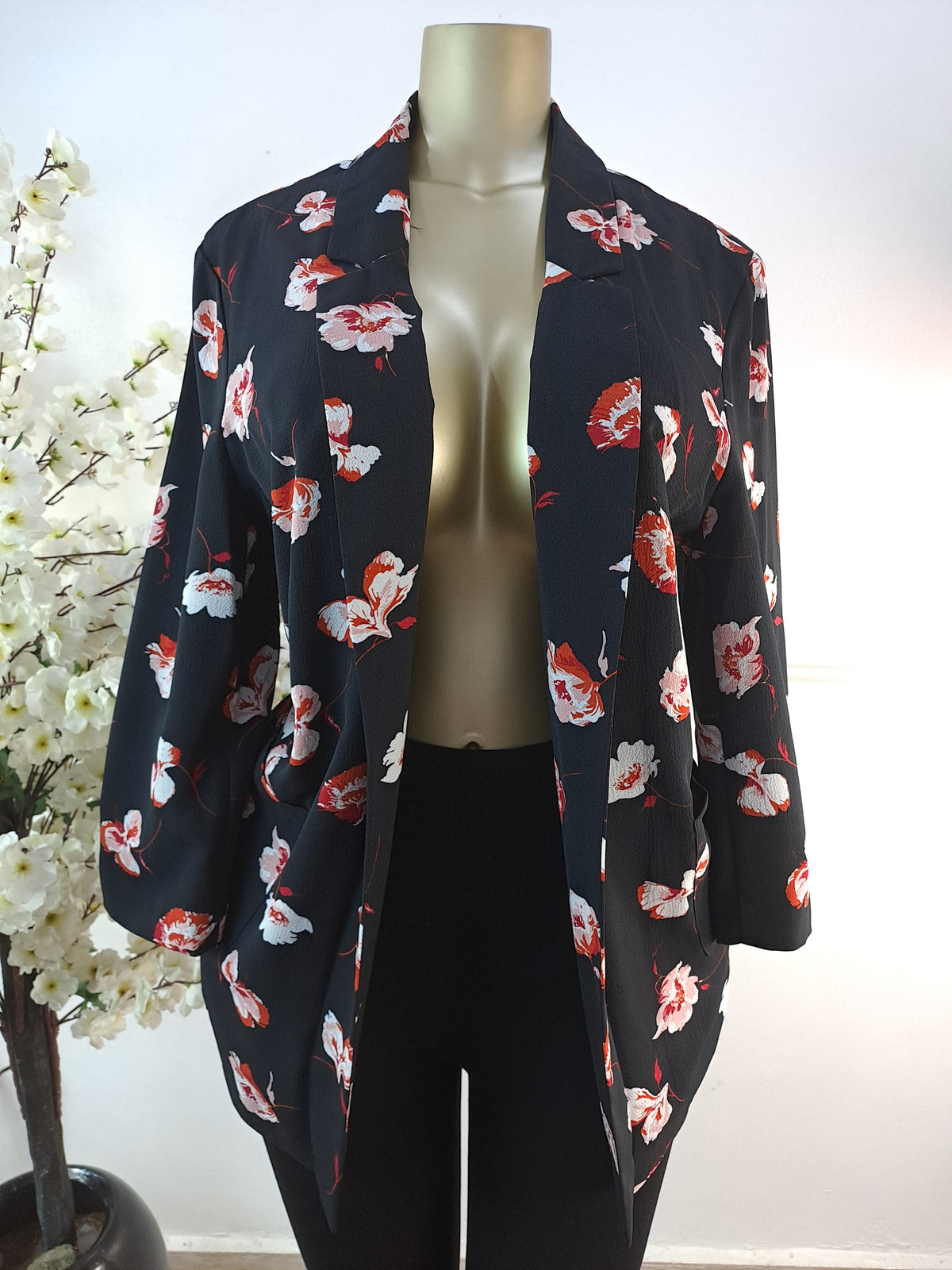 BONMARCHE UK SIZE 20 [LENGTH 31 INCHES]