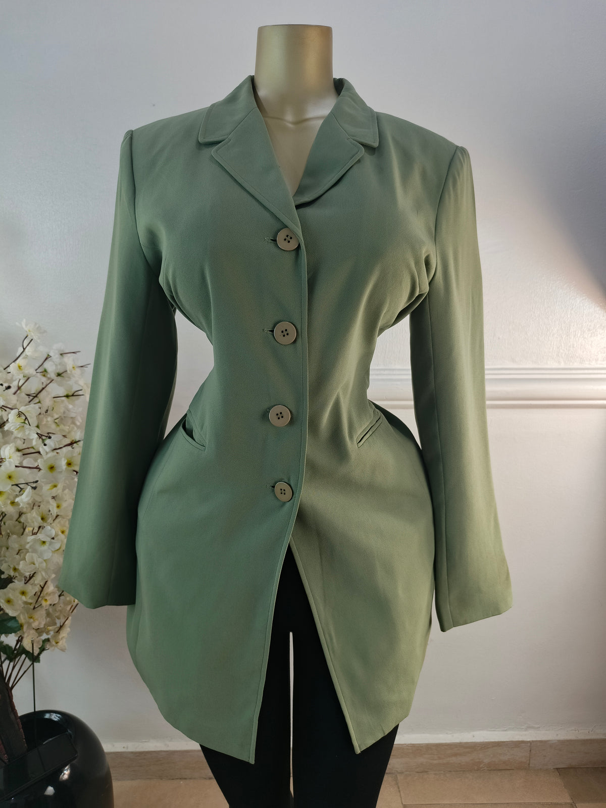 ROMAN UK SIZE 16 [LENGTH 34 INCHES]