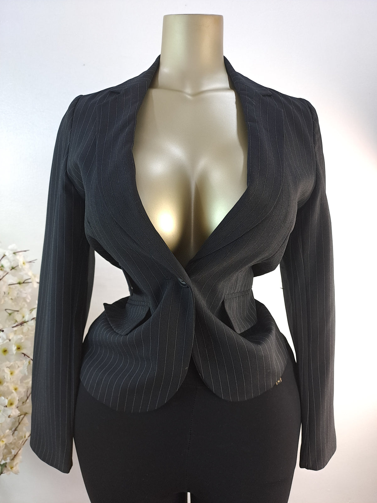 BLAZER UK SIZE 6 [LENGTH 24 INCHES]