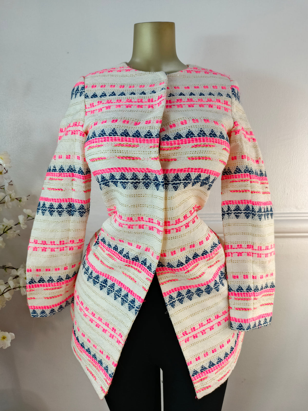 BLAZER UK SIZE 6 [LENGTH 33 INCHES]