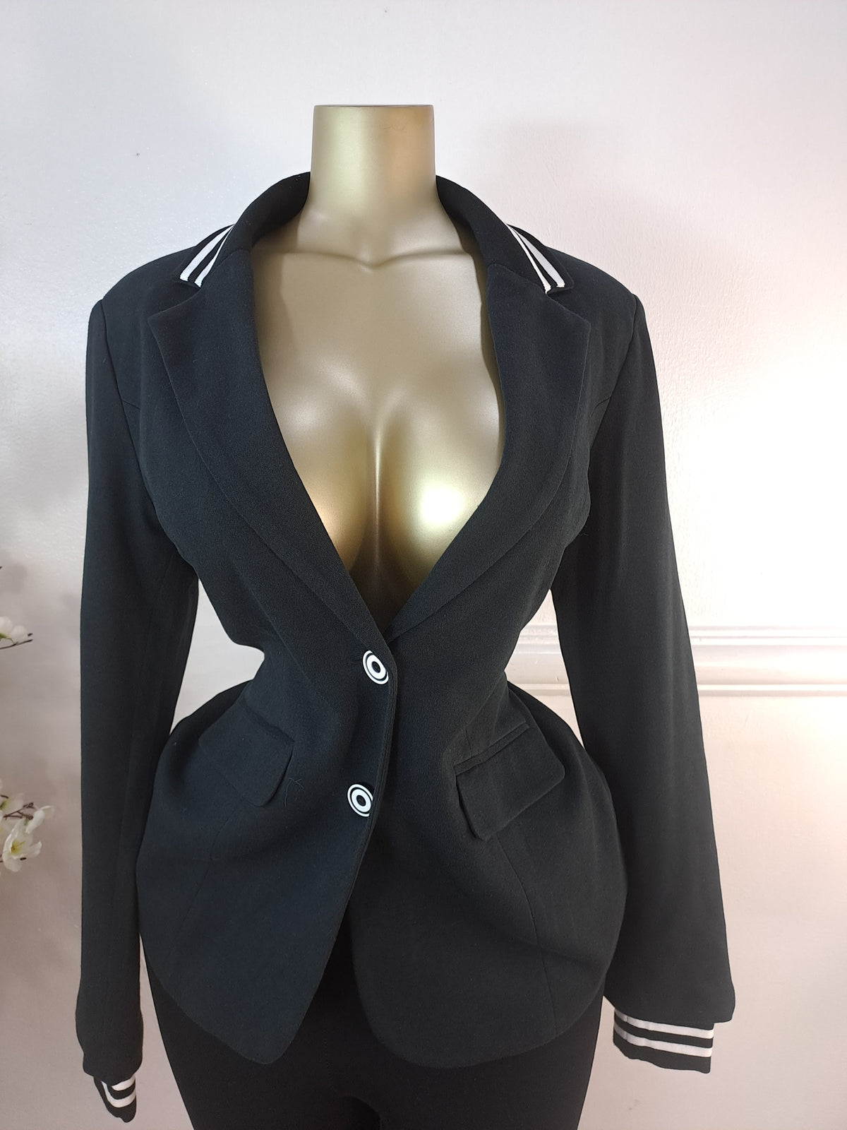 BPC UK SIZE 16 [LENGTH 27 INCHES]